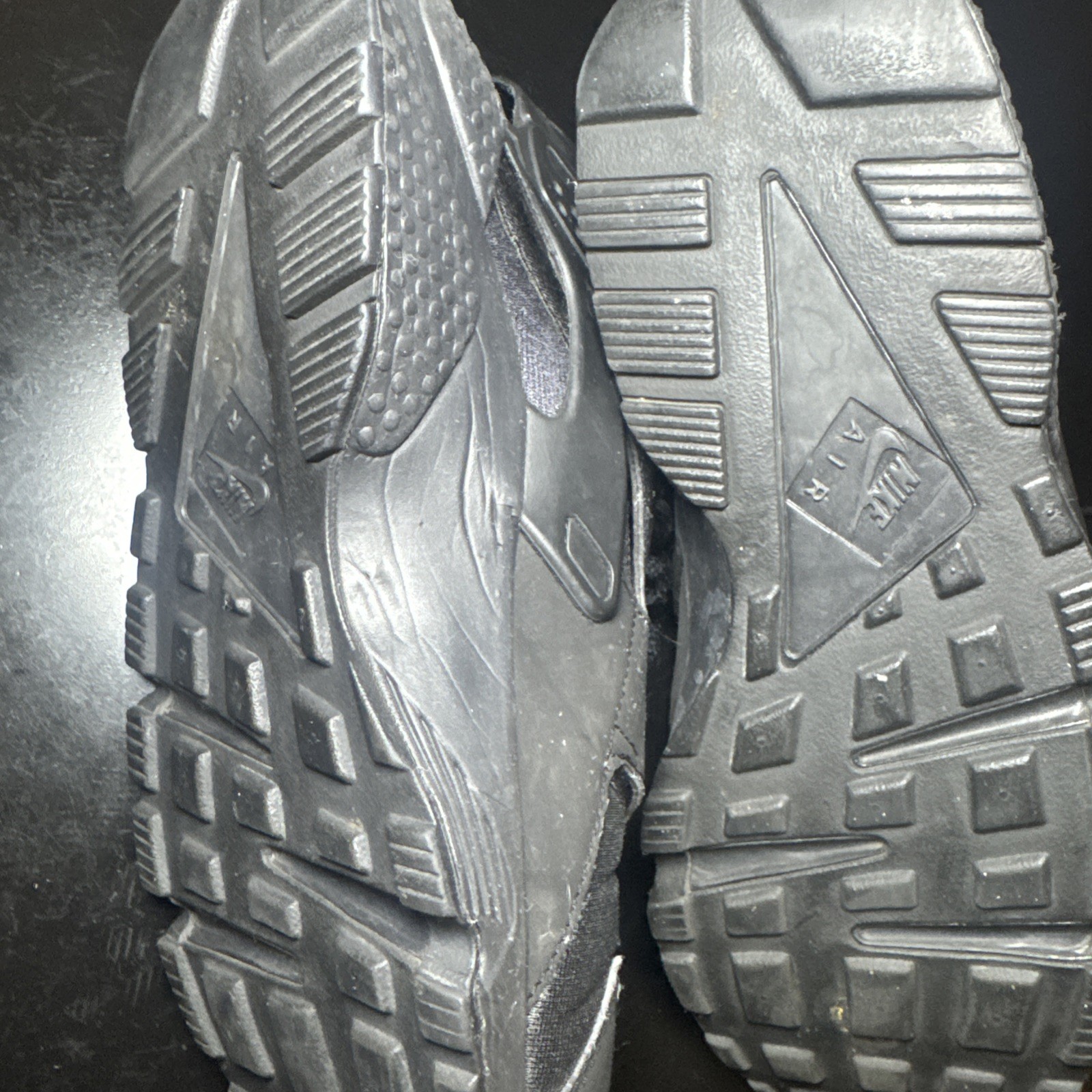 All Black Nike Huarache Shoes Size 9.5