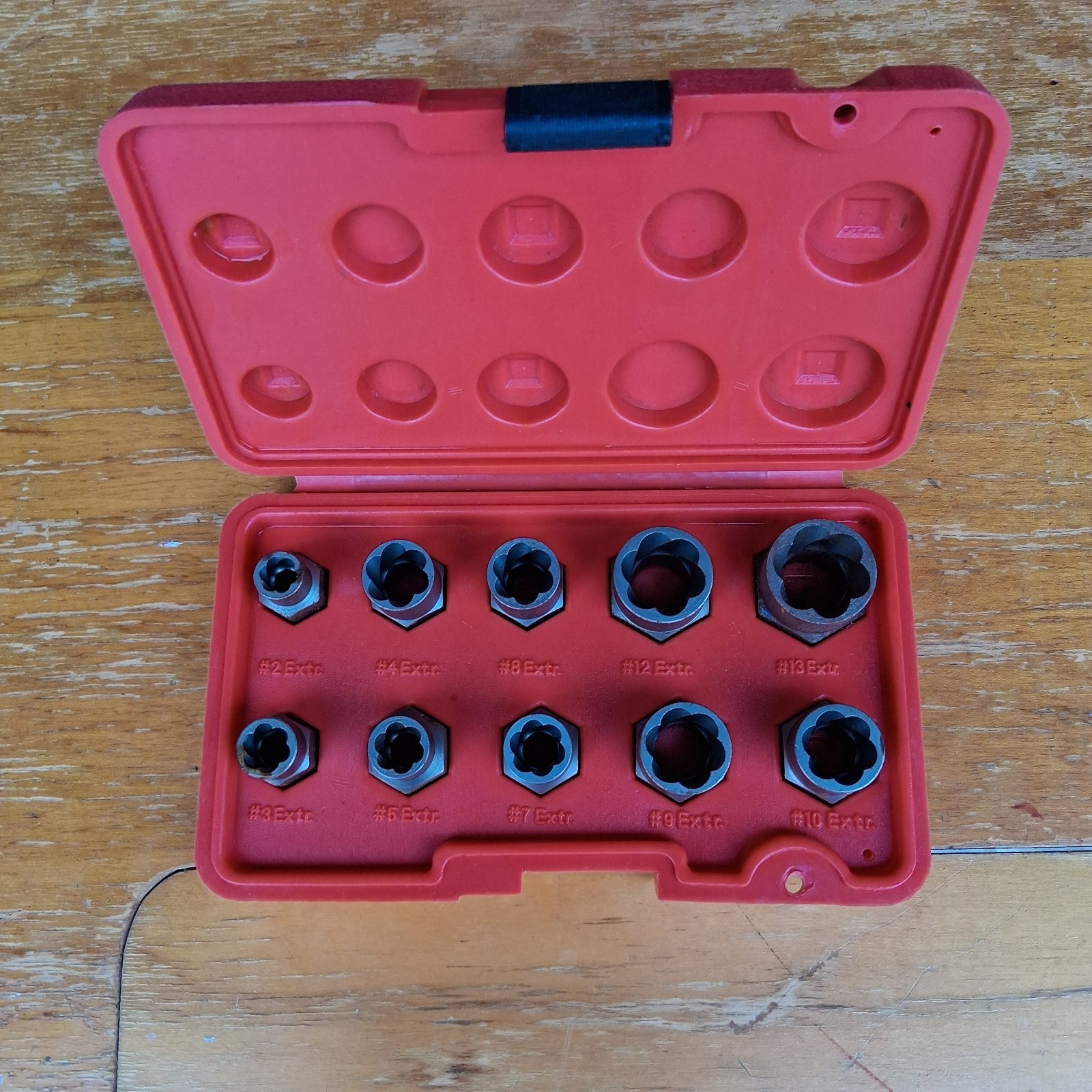Craftsman USA 10- Piece Bolt Out Set With Case