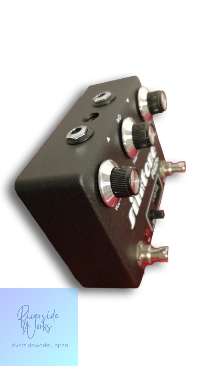 SILKTONE FUZZ+ Guitar Effects Pedal