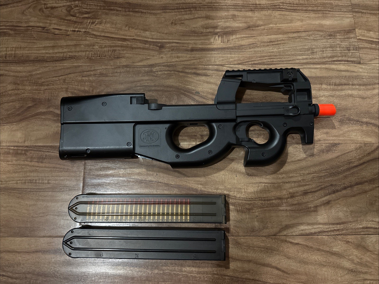 FN Licensed Airsoft P90 AEG – SoftAir, Black – USED + 1 King Arms 100RD Mag