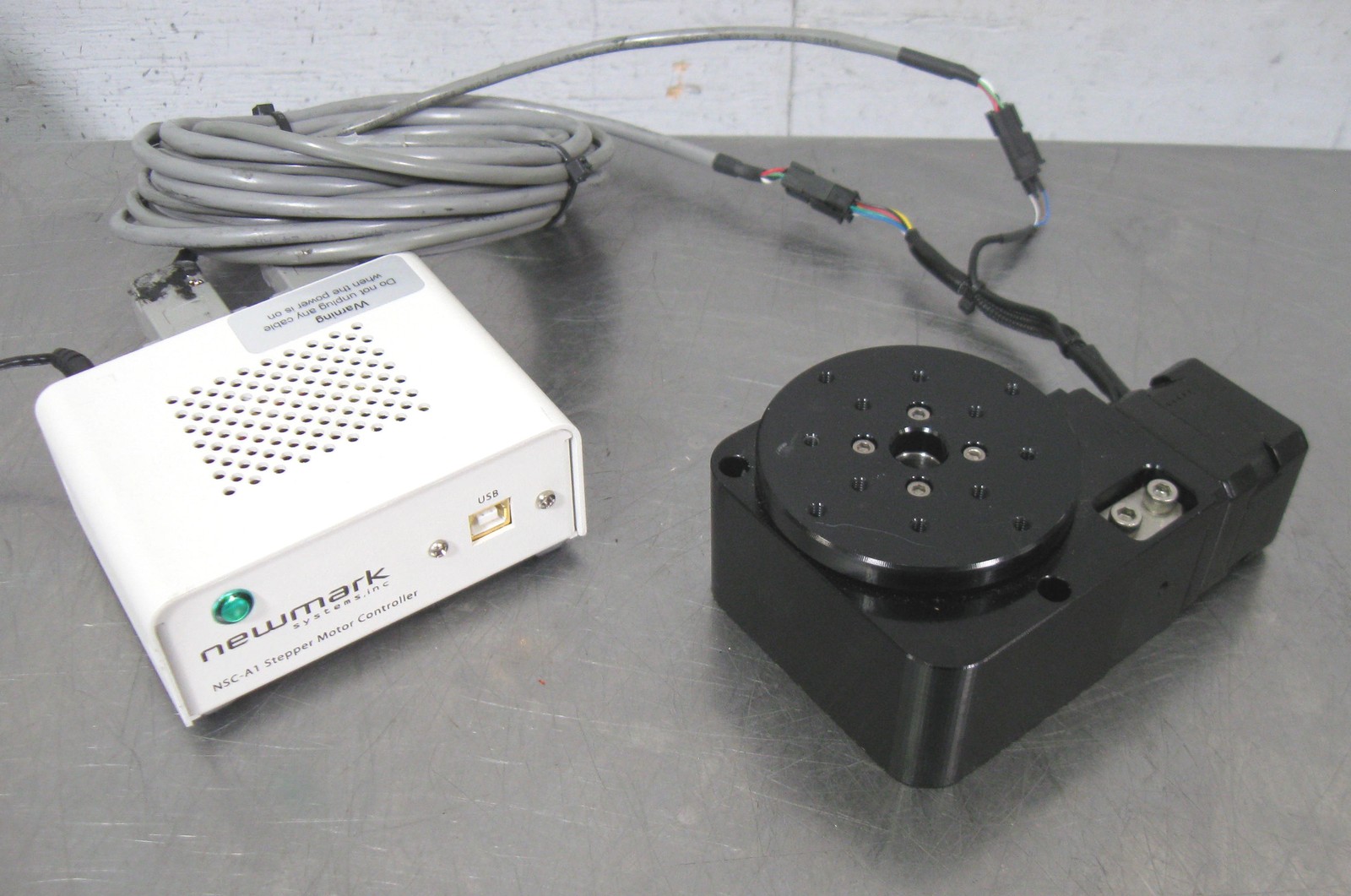 C202845 Newmark RM-3-110 Rotary Positioning Stage, NSC-A1 Step Motor Controller