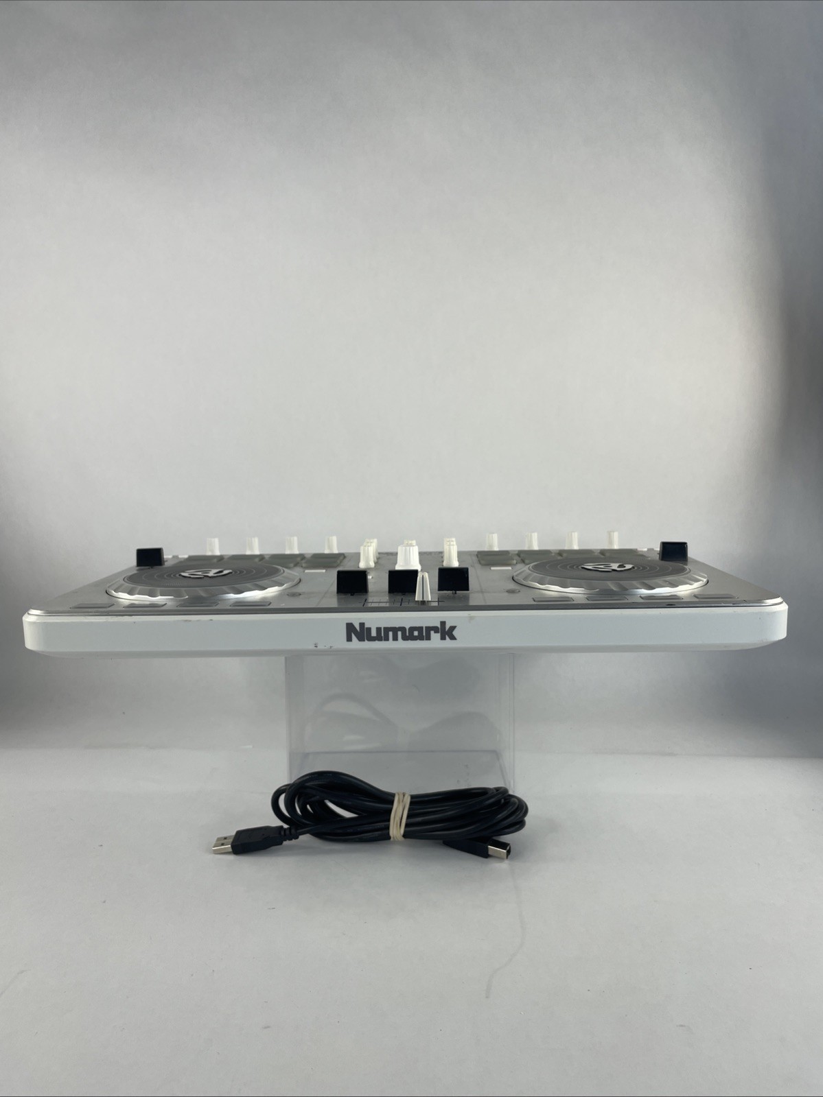 Numark Mixtrack Pro II Digital DJ Controller TESTED