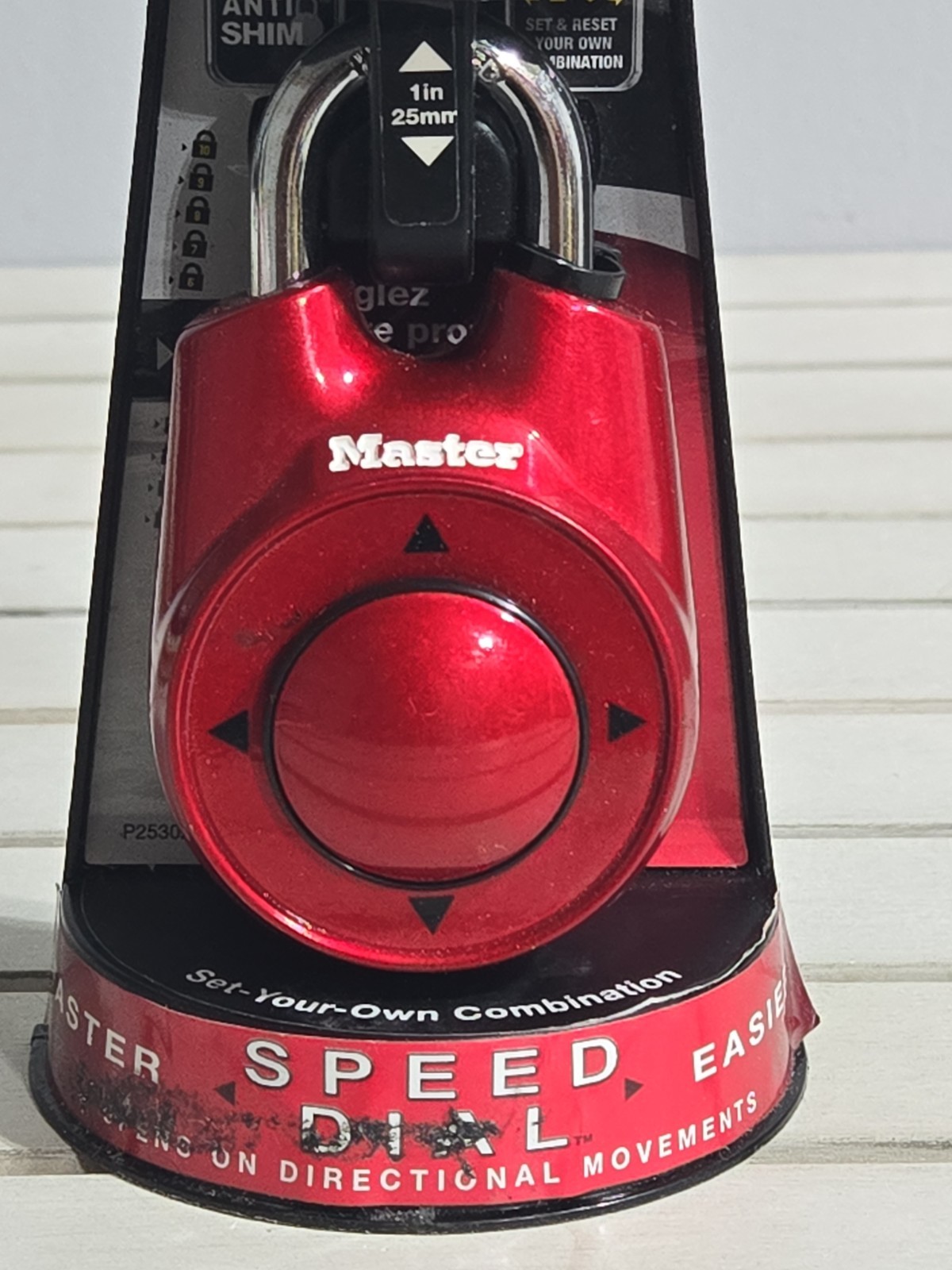 Master Lock 1500iD Speed Dial Set-Your-Own Directional Combination Padlock - Red