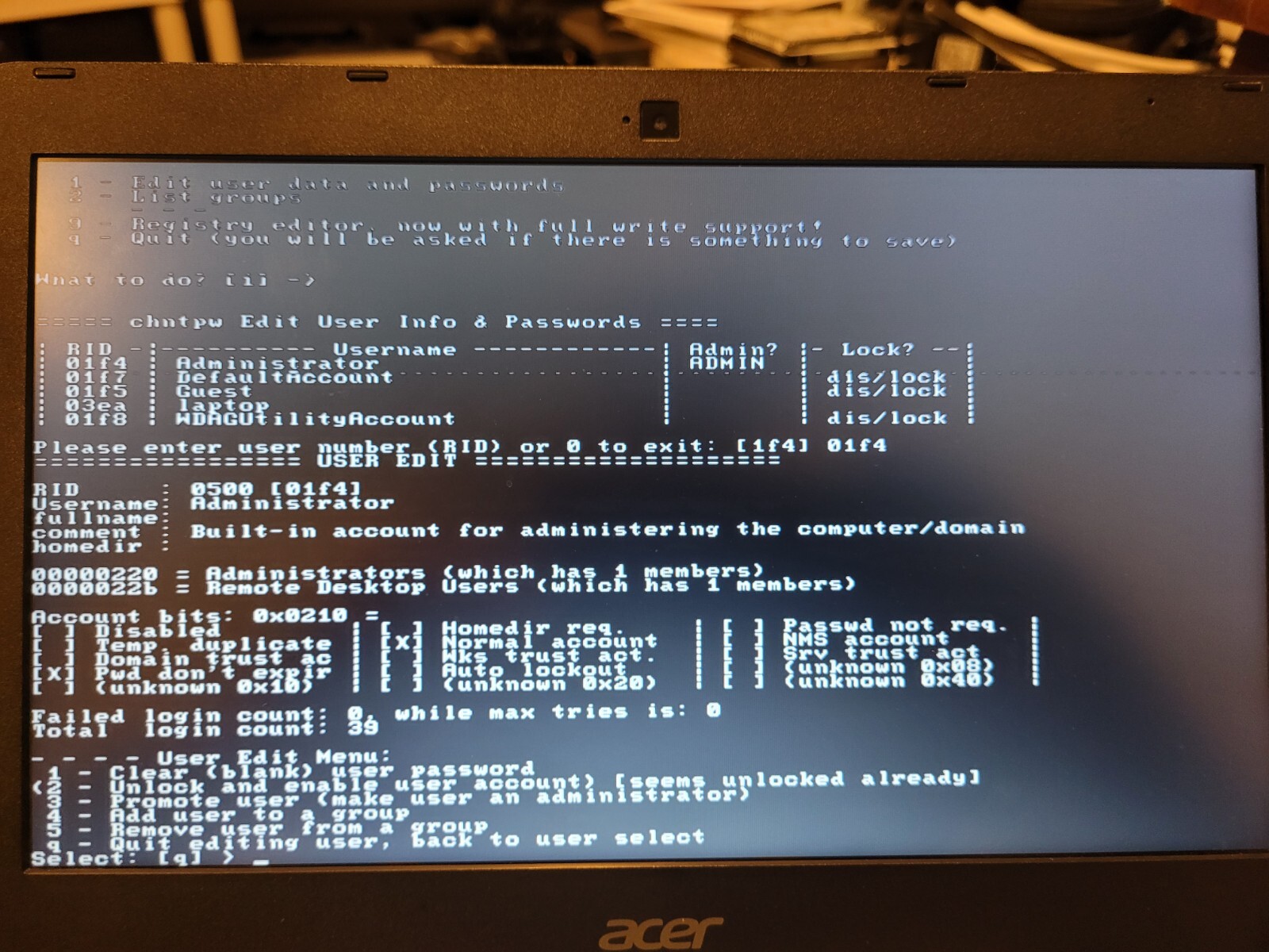 NT Password & Registry Editor (Blank Win10 Passwords ) Bootable on 4G USB Stick!