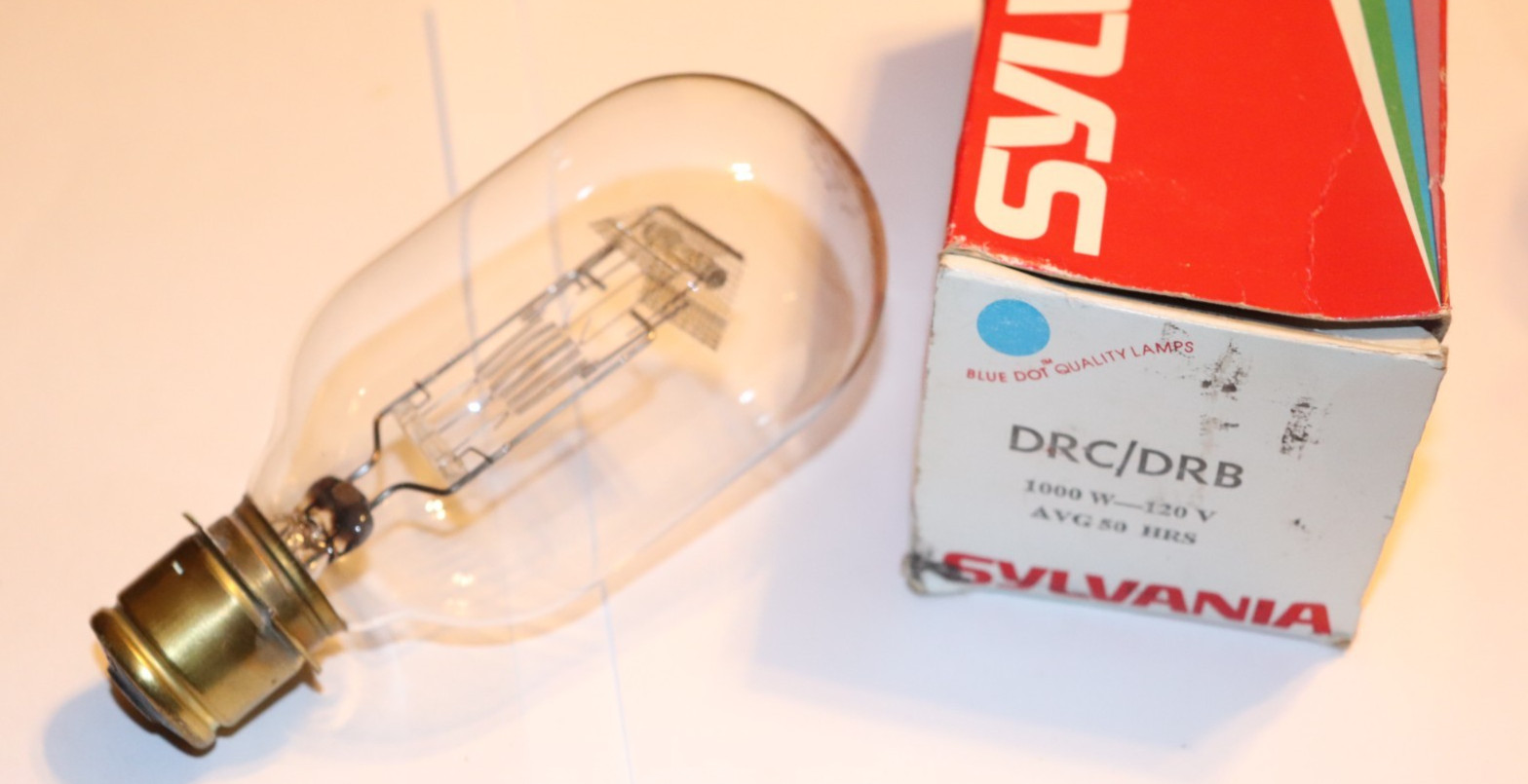 PROJECTOR LAMP -DRB/DRC - 1000W 120V -SYLVANIA