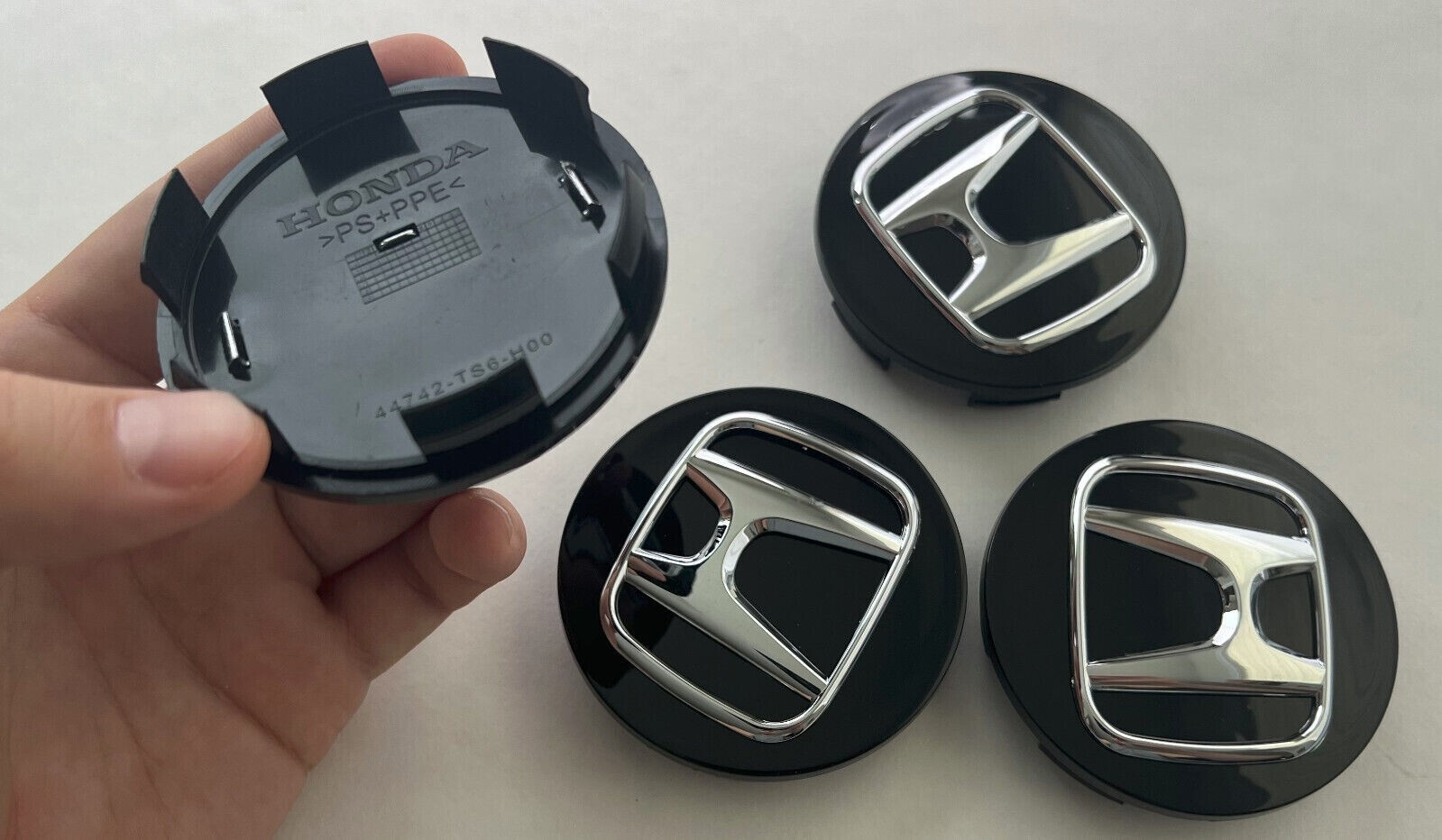 ✔️Fit For HONDA SET OF 4PCS BLACK 69mm Wheel Center Caps Emblem FITS MOST MODELS
