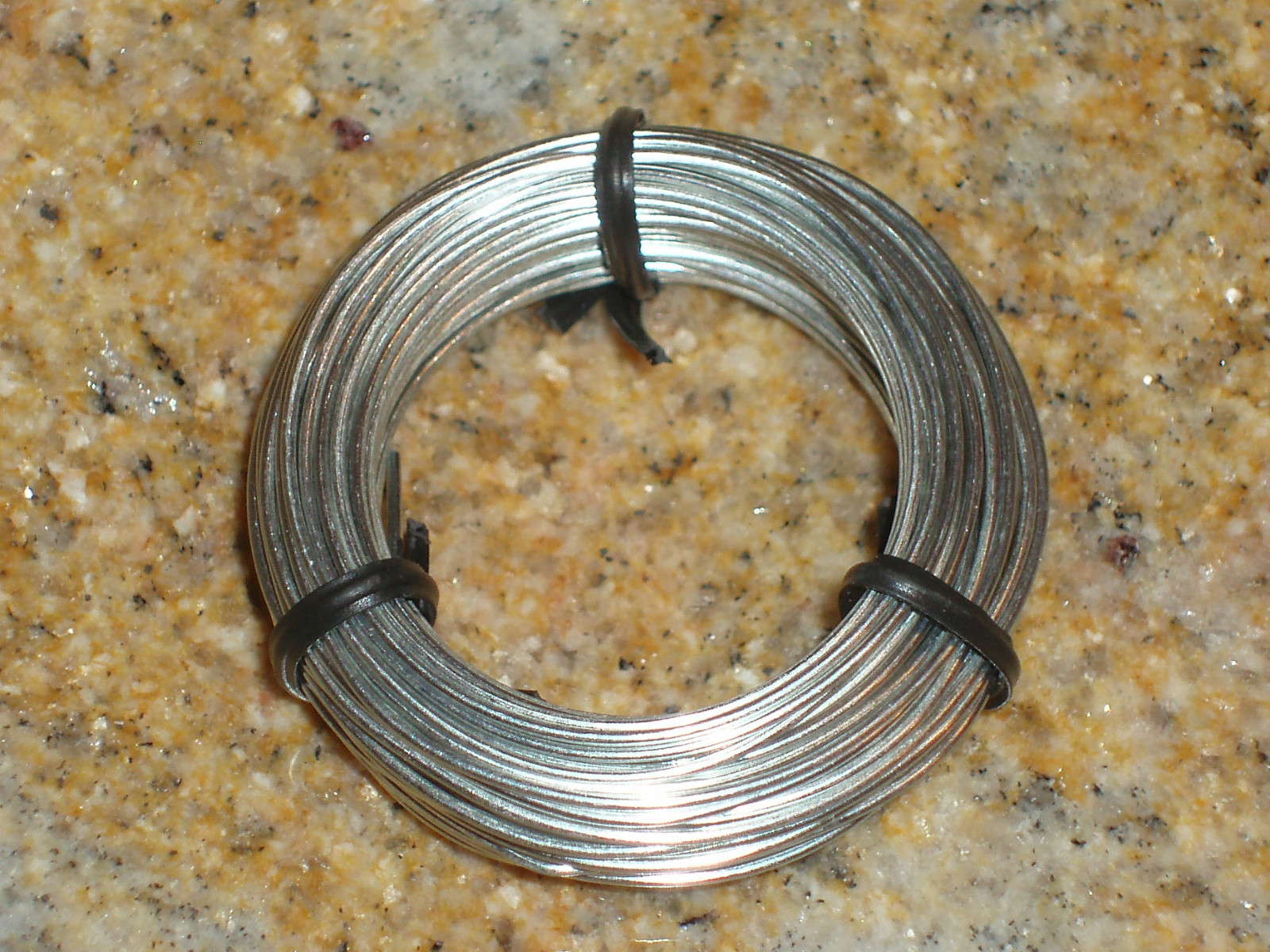 Ford Flathead Model T A transmission banjo safety wire mechanic torque tube