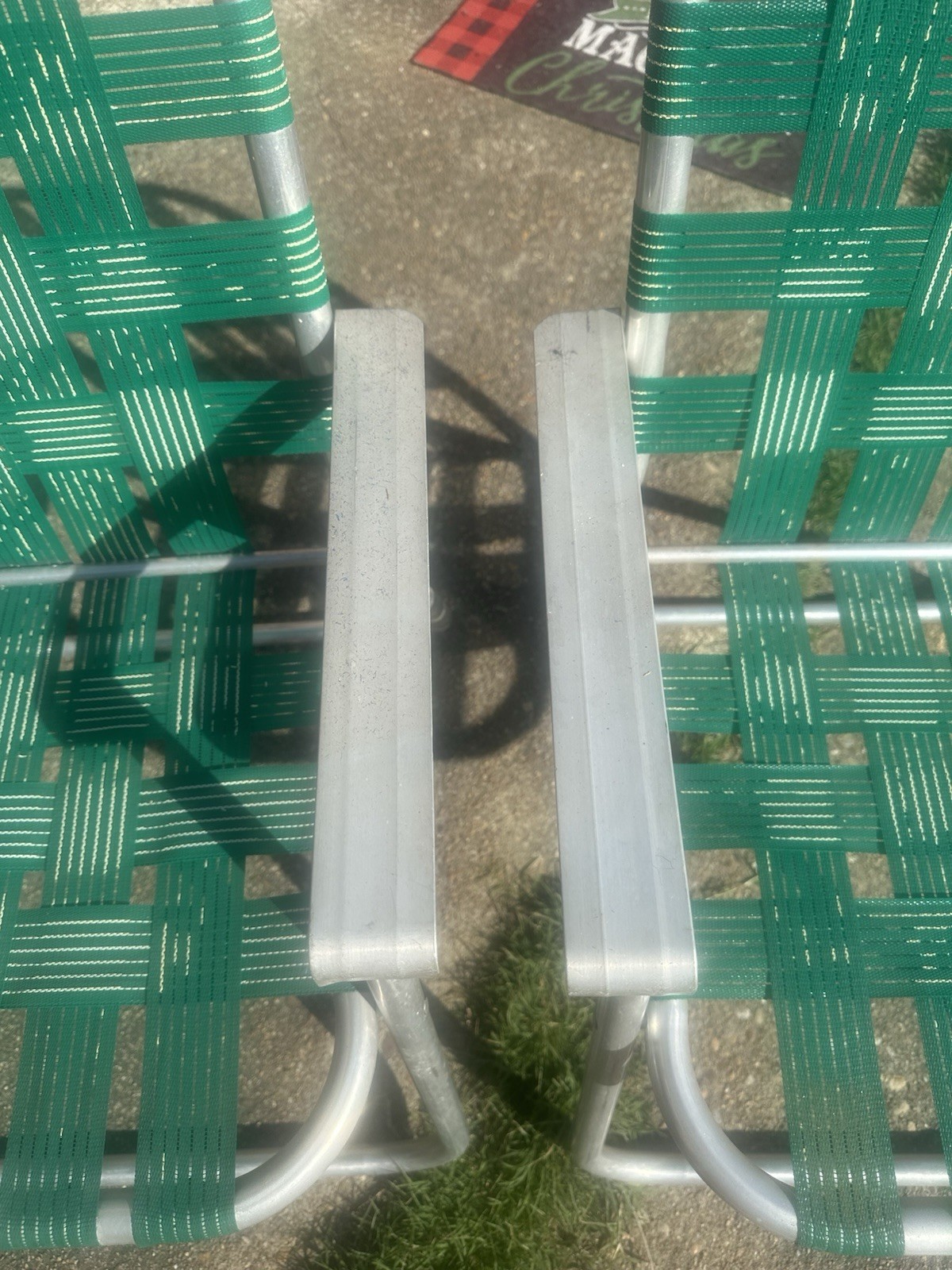 Vintage Folding Aluminum Lawn Chairs (2) Green And White