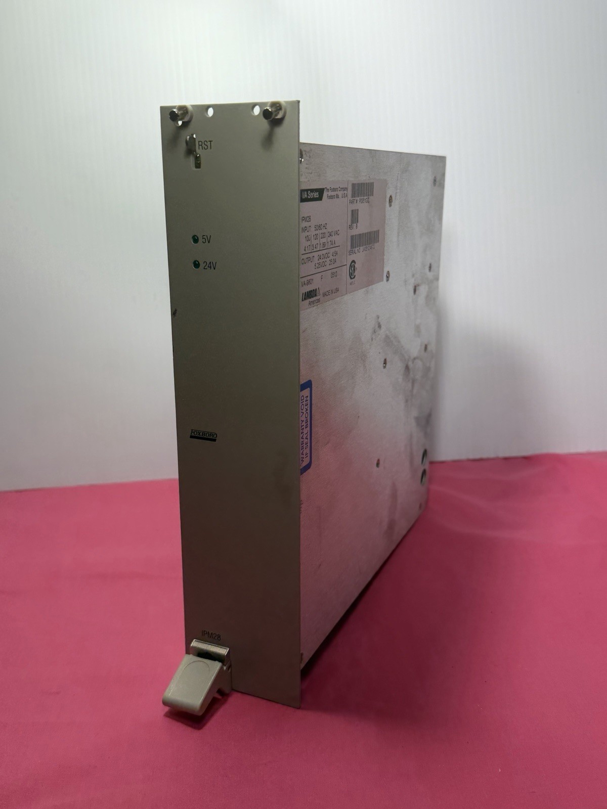 Lambda IPM28 P0951GG Power Supply