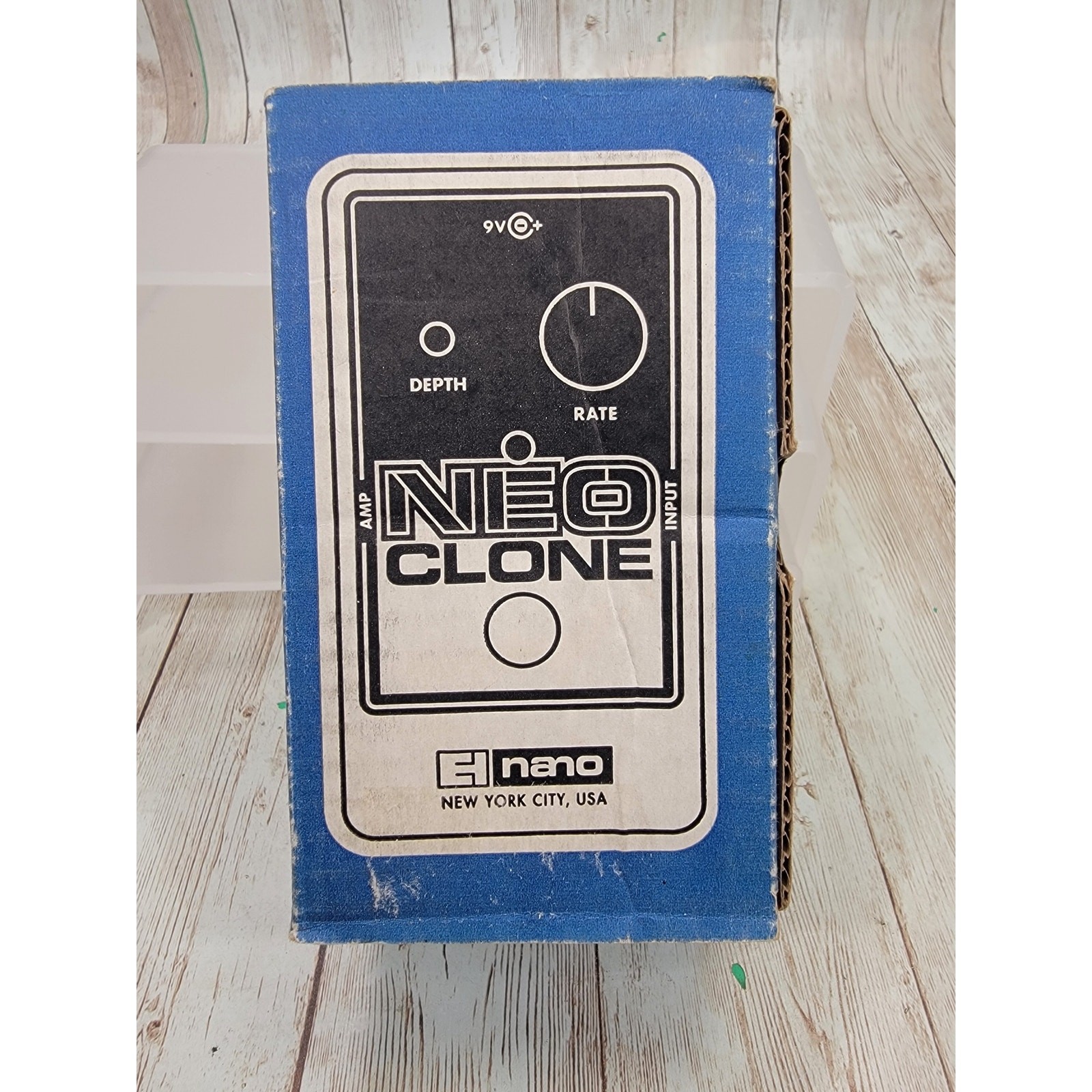 Electro-Harmonix EHX Neo Clone Analog Chorus Guitar Effect Pedal