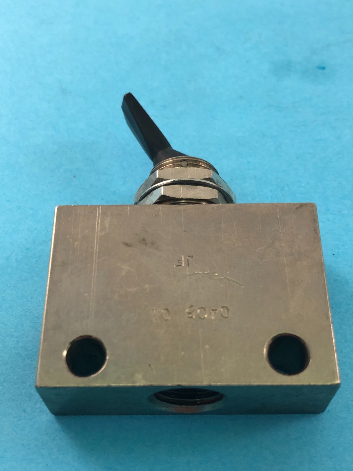 Norgren/Pneumadyne CO40501 Valves: 1/8"npt fully Ported 3-way NC 0405 01 JF