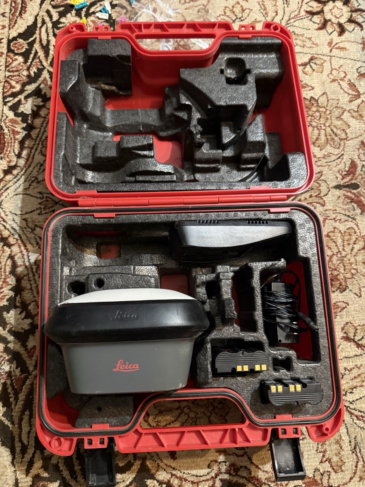 Leica GS18 I - GNSS RTK Rover - Visual Positioning - Tilt Compensation - i Image