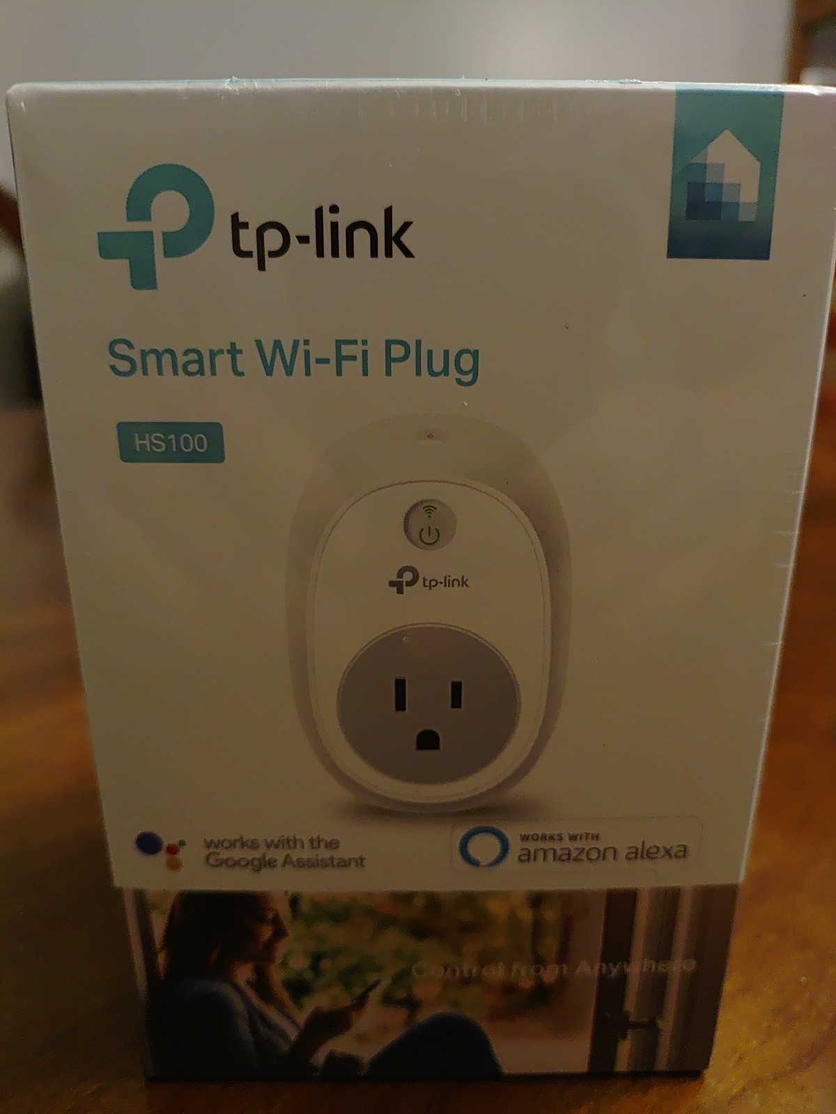 TP-Link HS100 Smart Plug with Energy Monitoring, 1-Pack, New Factory Sealed