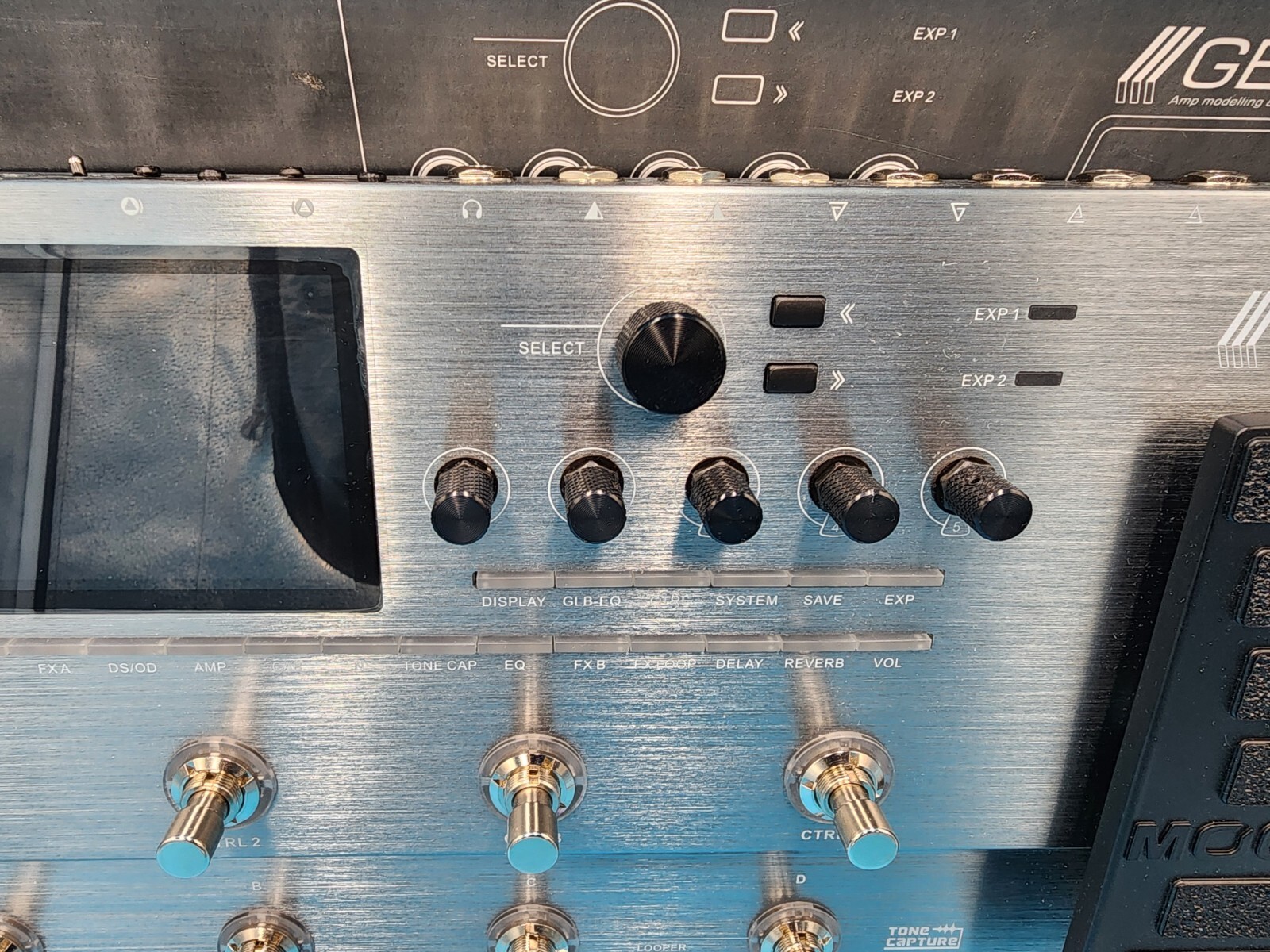 Mooer GE300 Guitar Amp Modeling Effect Processor Synth Pedal Bass Capture GE 300