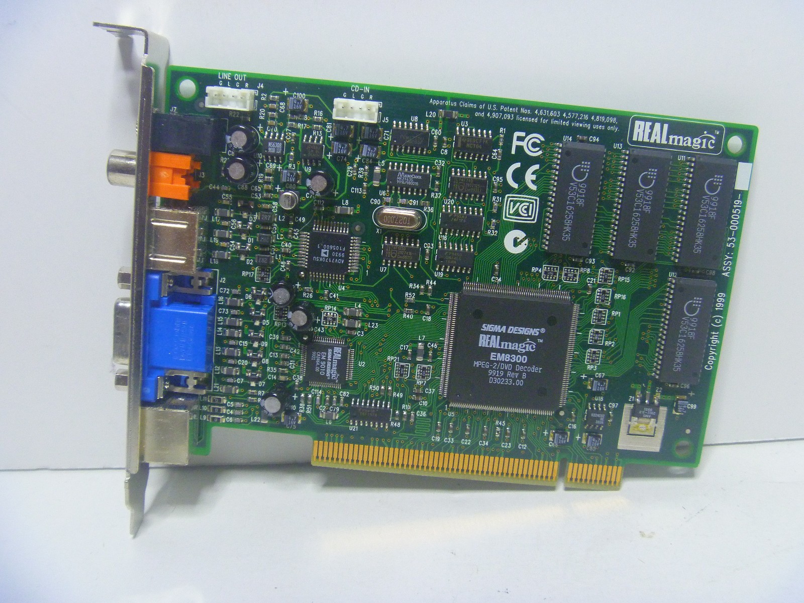 Sigma Designs Real Magic EM8300 Mpeg-2/DVD Playback  PCI Card  used