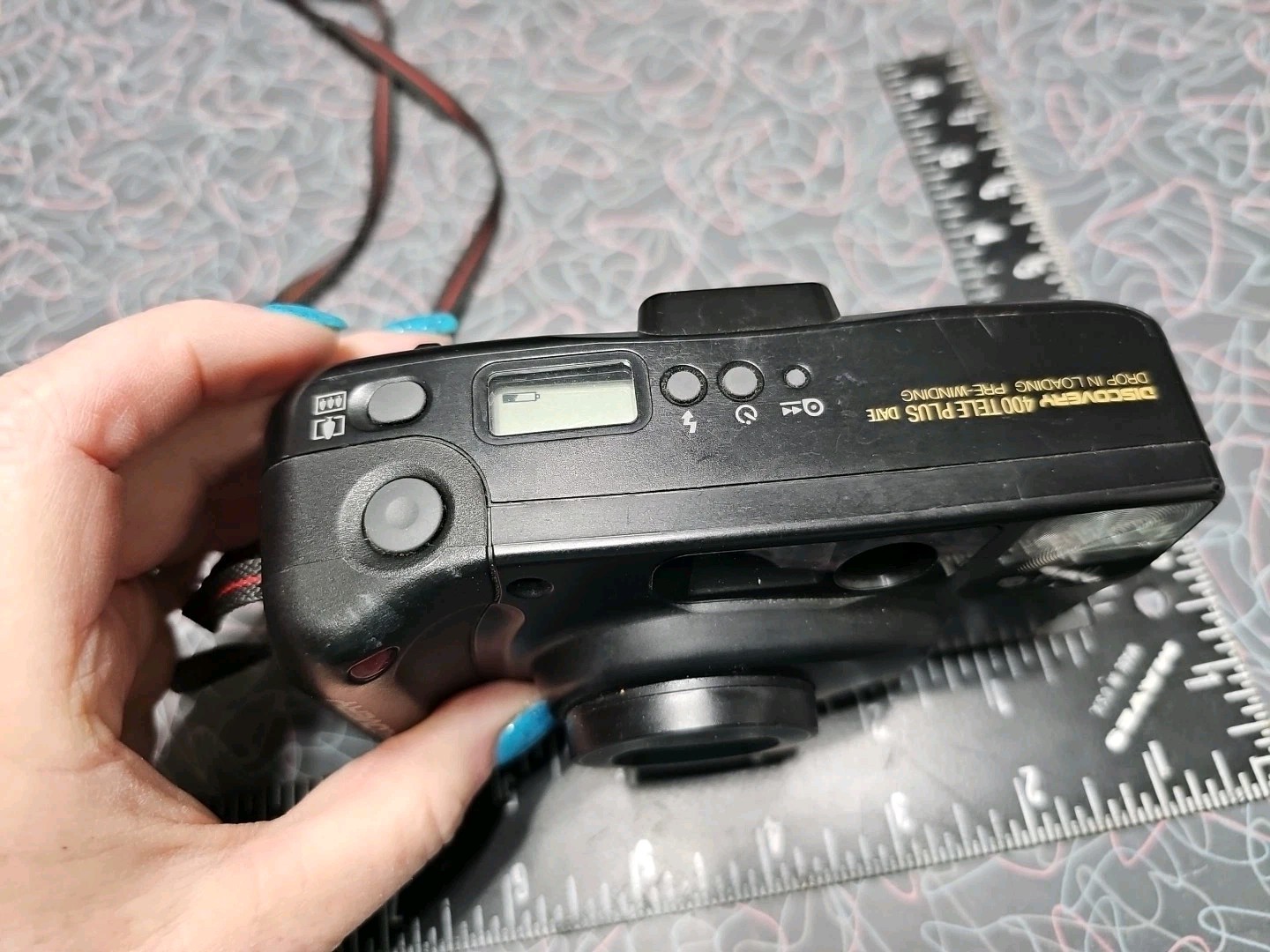 Fuji Discovery 400 Tele Plus 35mm Point & Shoot Camera Untested
