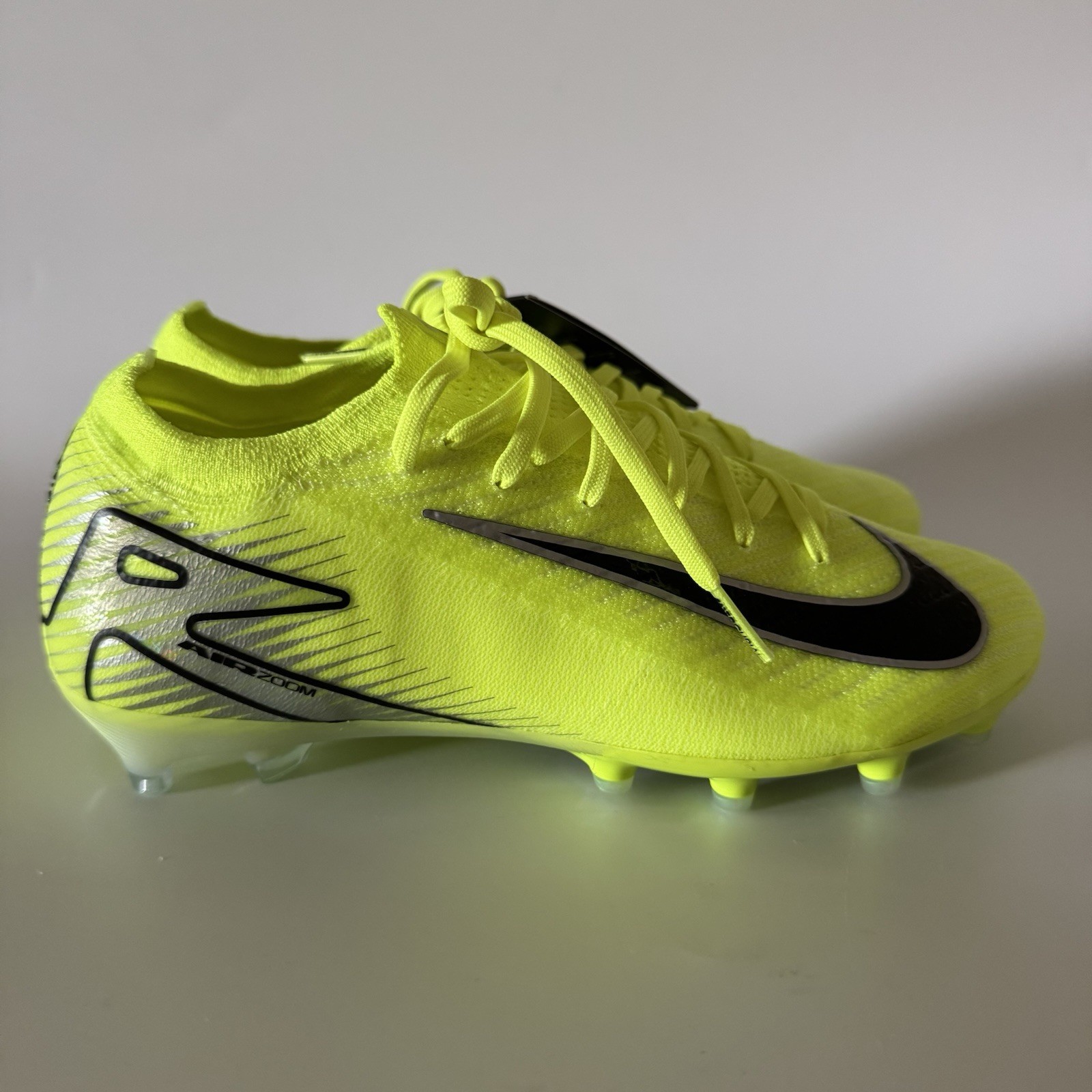 Nike Mens 5/Women 6.5 Mercurial Vapor 16 Elite AG Soccer Cleats Volt FQ8693-700