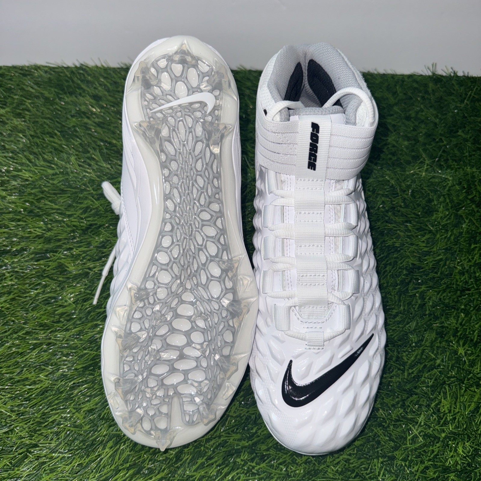 Nike Force Savage Pro 2 Football Cleats AH4000-100 Size 8.5 White / Black