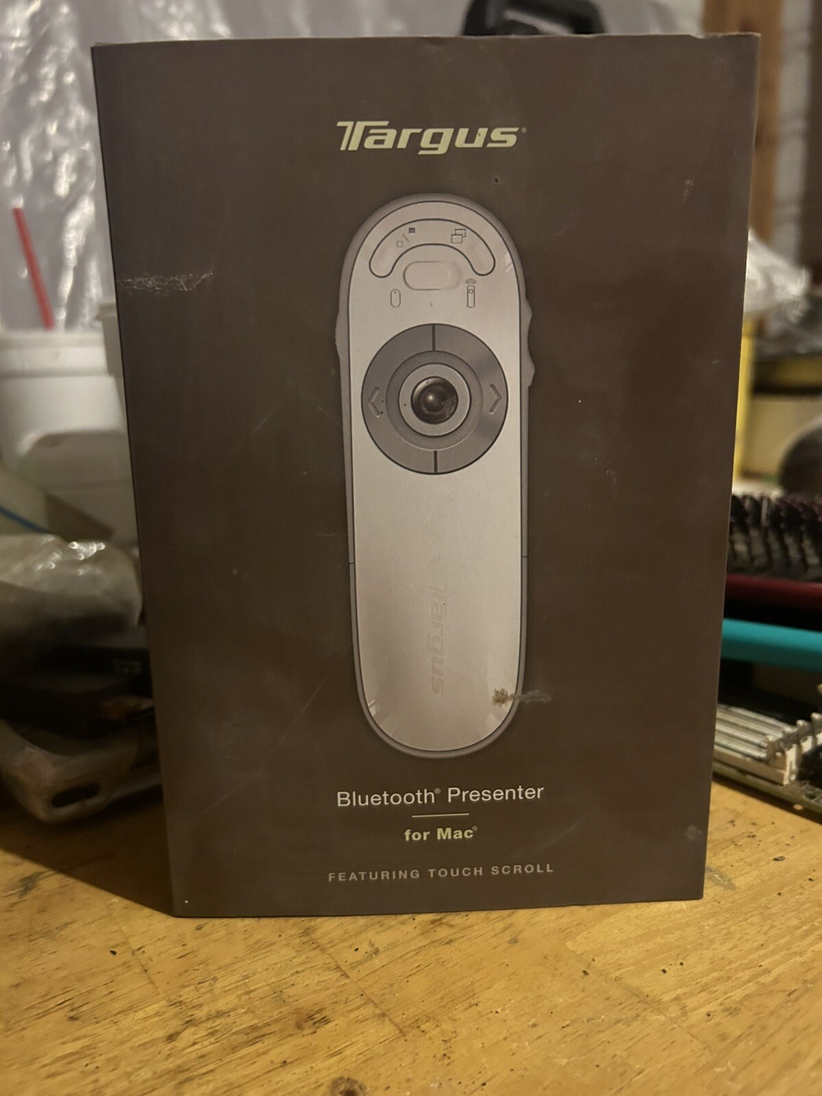 Targus Bluetooth Presenter for Mac with Touch Scroll