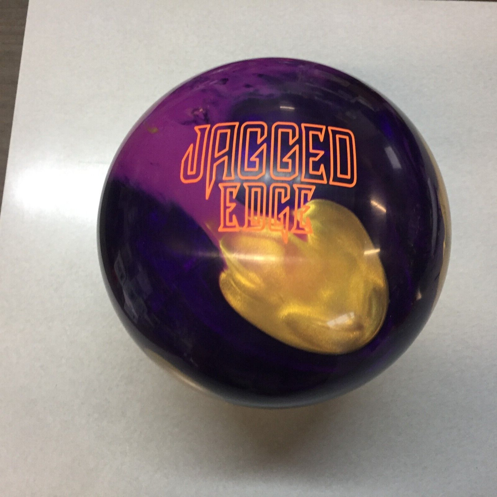 Brunswick Jagged Edge Hybrid BOWLING ball 16 lb. 1st quality NEW undrilled  #003