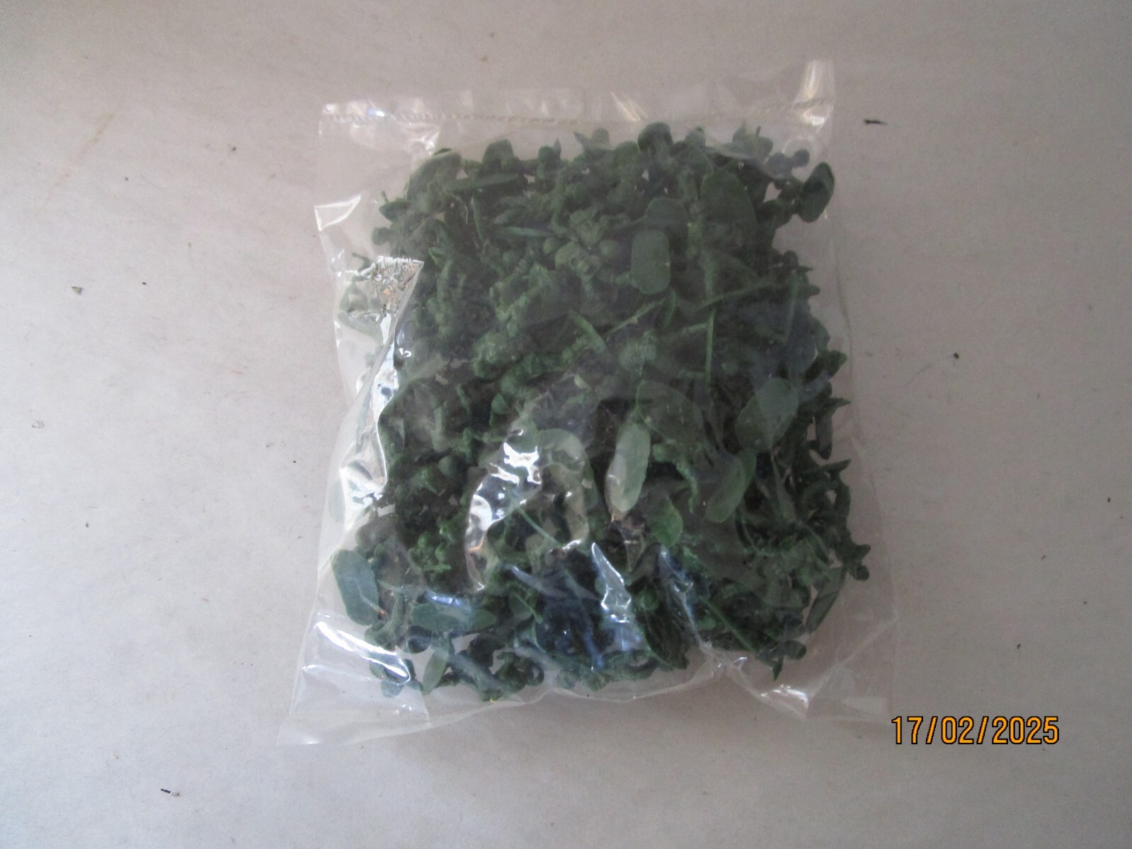 Model Power, HO, 147 Army Figures, Mint in Package.