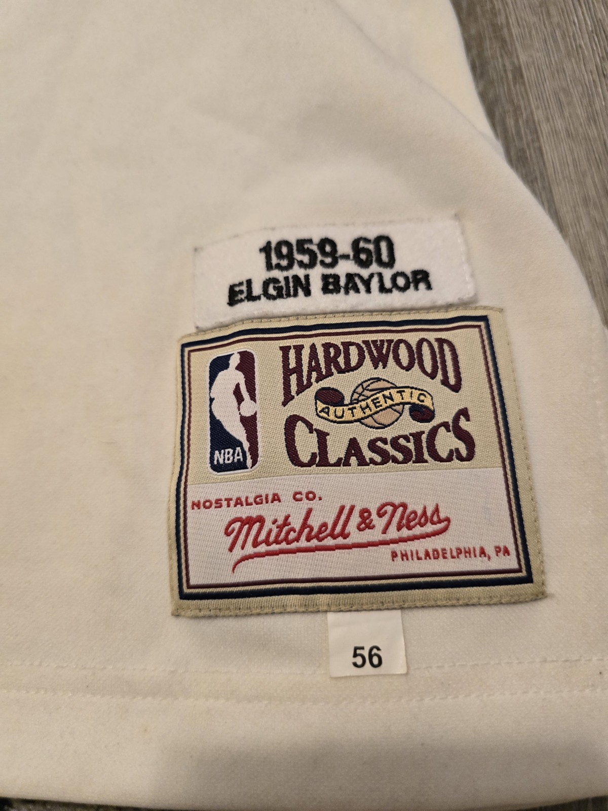 Lakers #22 Mitchell & Ness Authentic Jersey NWT