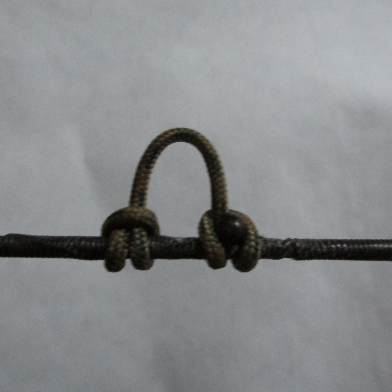 Rope style archery D loop