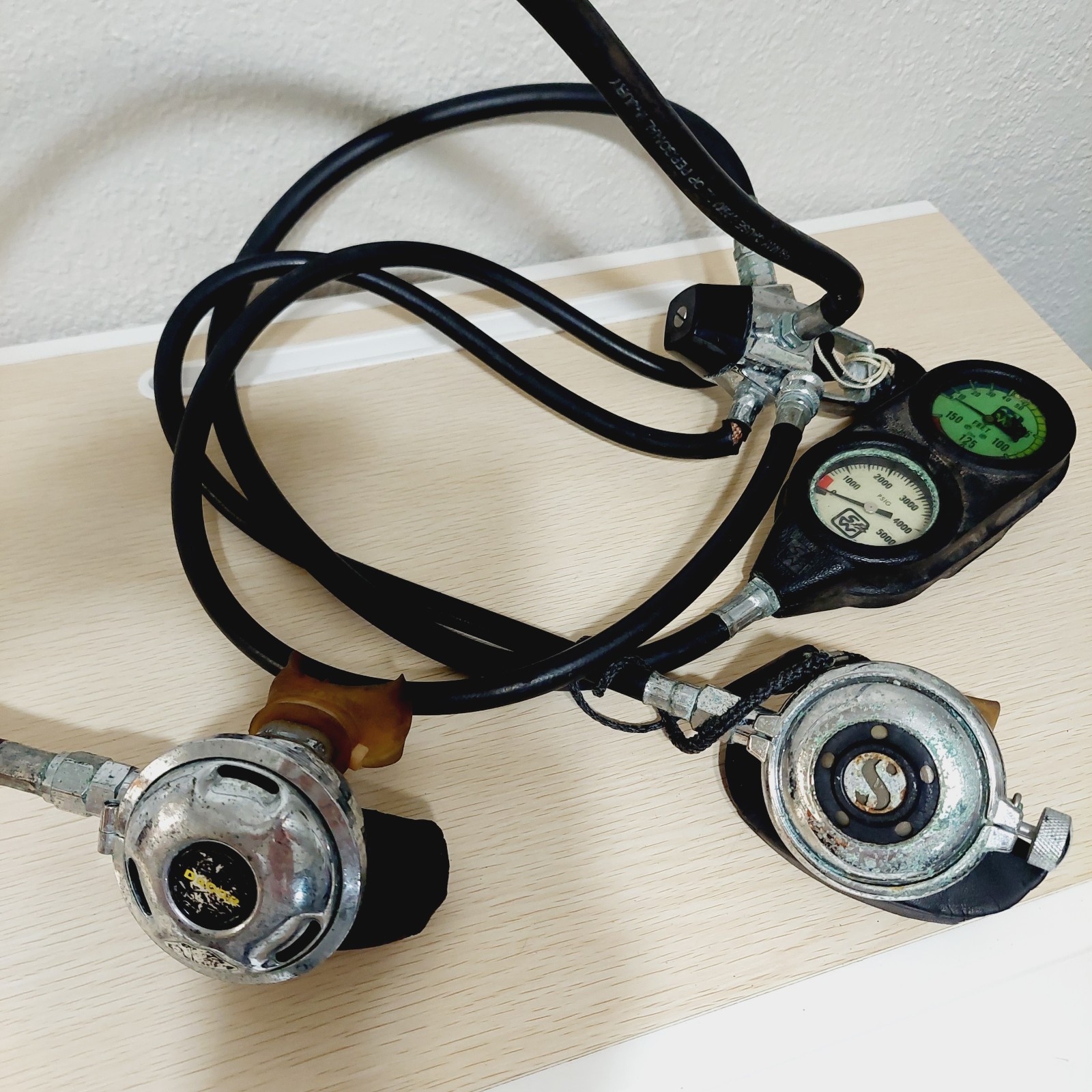 Dacor Regulator Set With Pressure Gauge & Scuba Watch