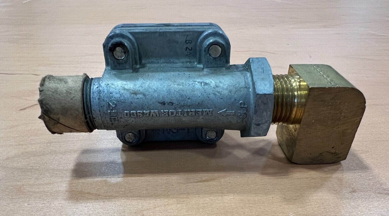 WABCO 4341003100 Pressure Controlled Check Valve