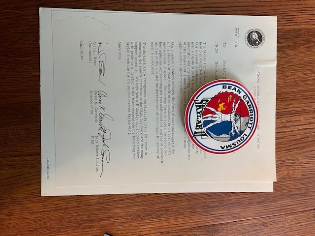 apollo and space lab program documents and collectables
