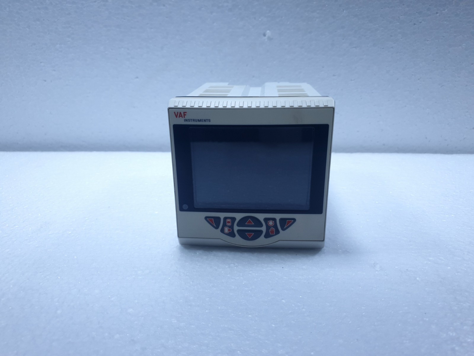 VAF INSTRUMENTS CM30/2VOSOEB/S02 Viscosity Controller 100-240VAC