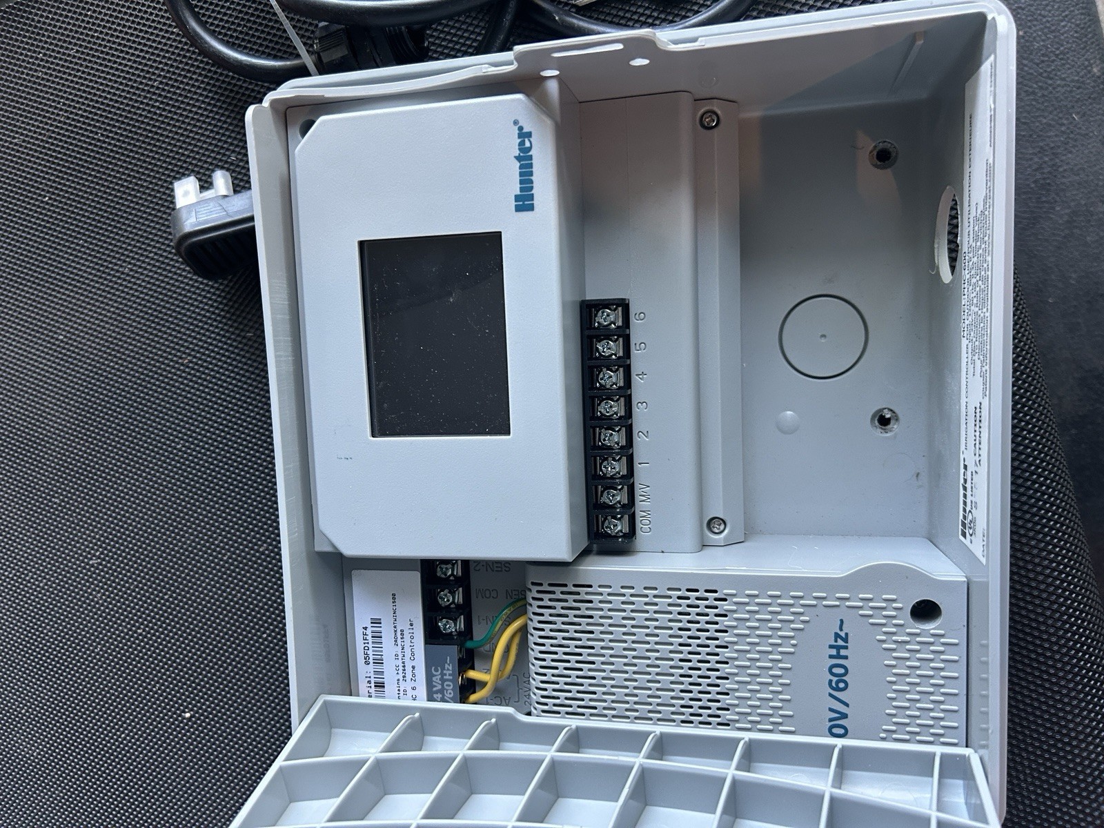 hunter pro-hc 6-zone Sprinkler Controller WiFi