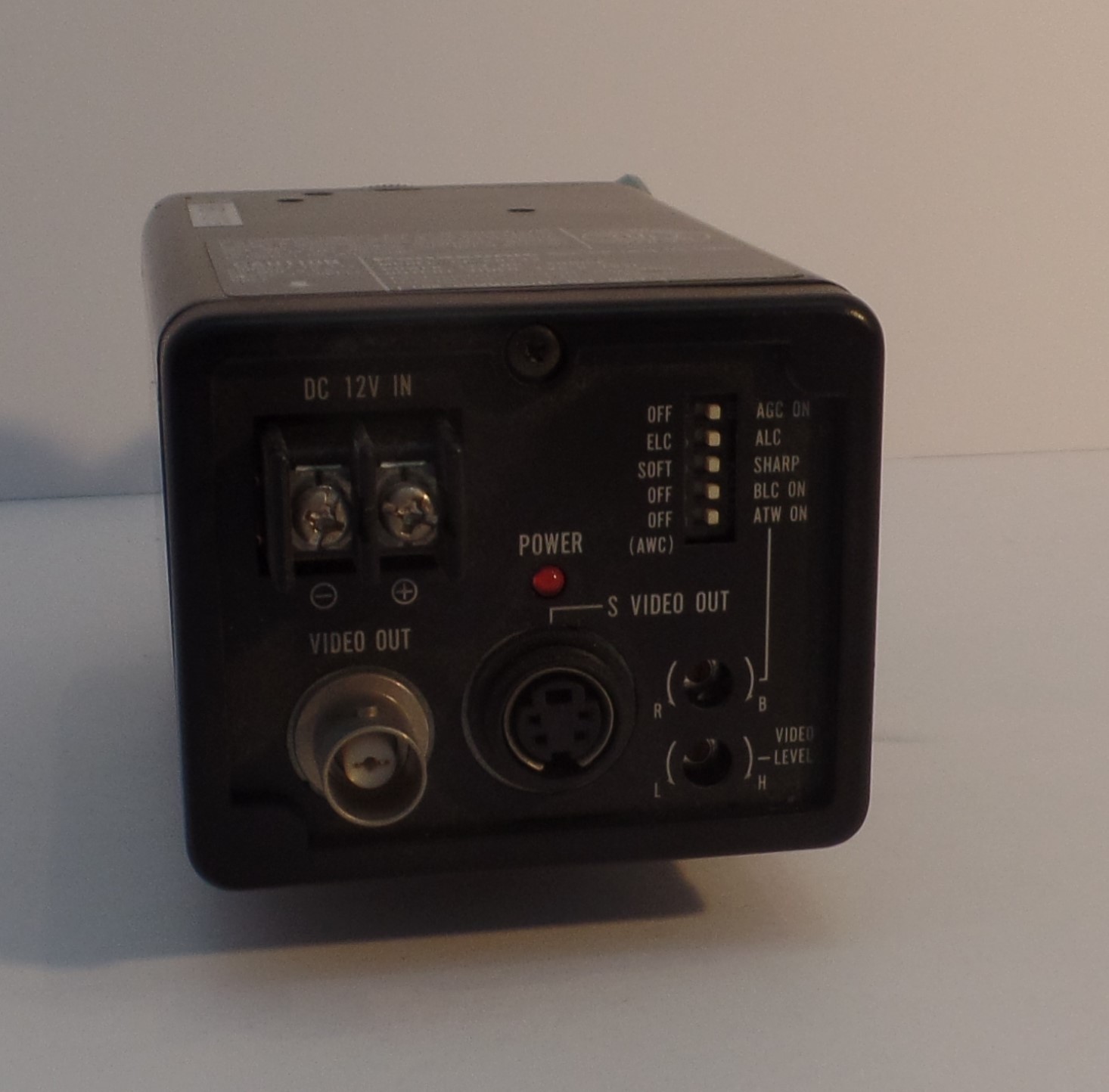 PANASONIC GP-KR222 DIGITAL COLOR CAMERA