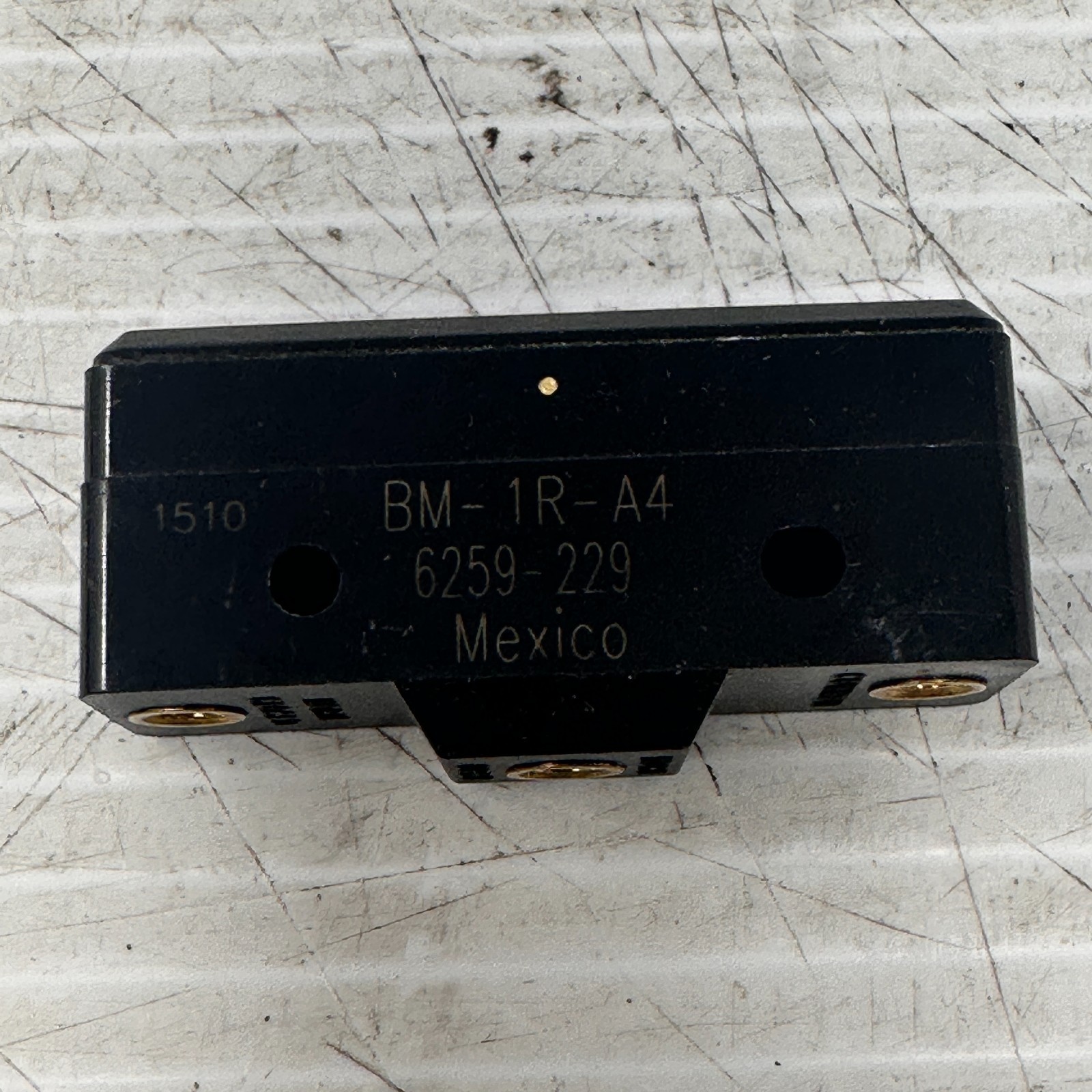 Honeywell Micro Switch BM-1R-A4 Snap Action Basic Switch 22A 125/250VAC Mexico