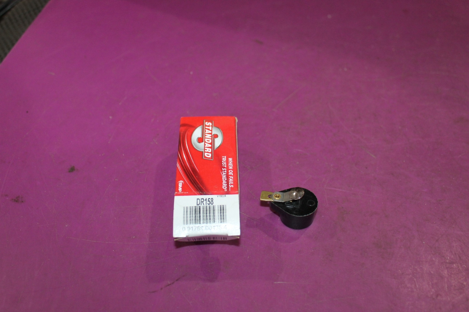 Standard Motor Products Distributor Rotor. Part DR158. See pic.