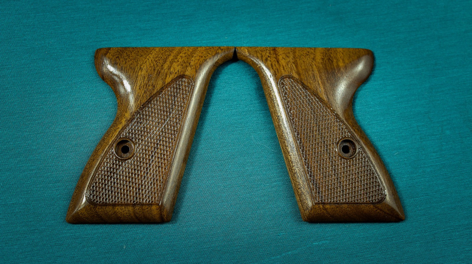 Grips for Mauser HSC - Walnut wood - Fully handmade - Authentic