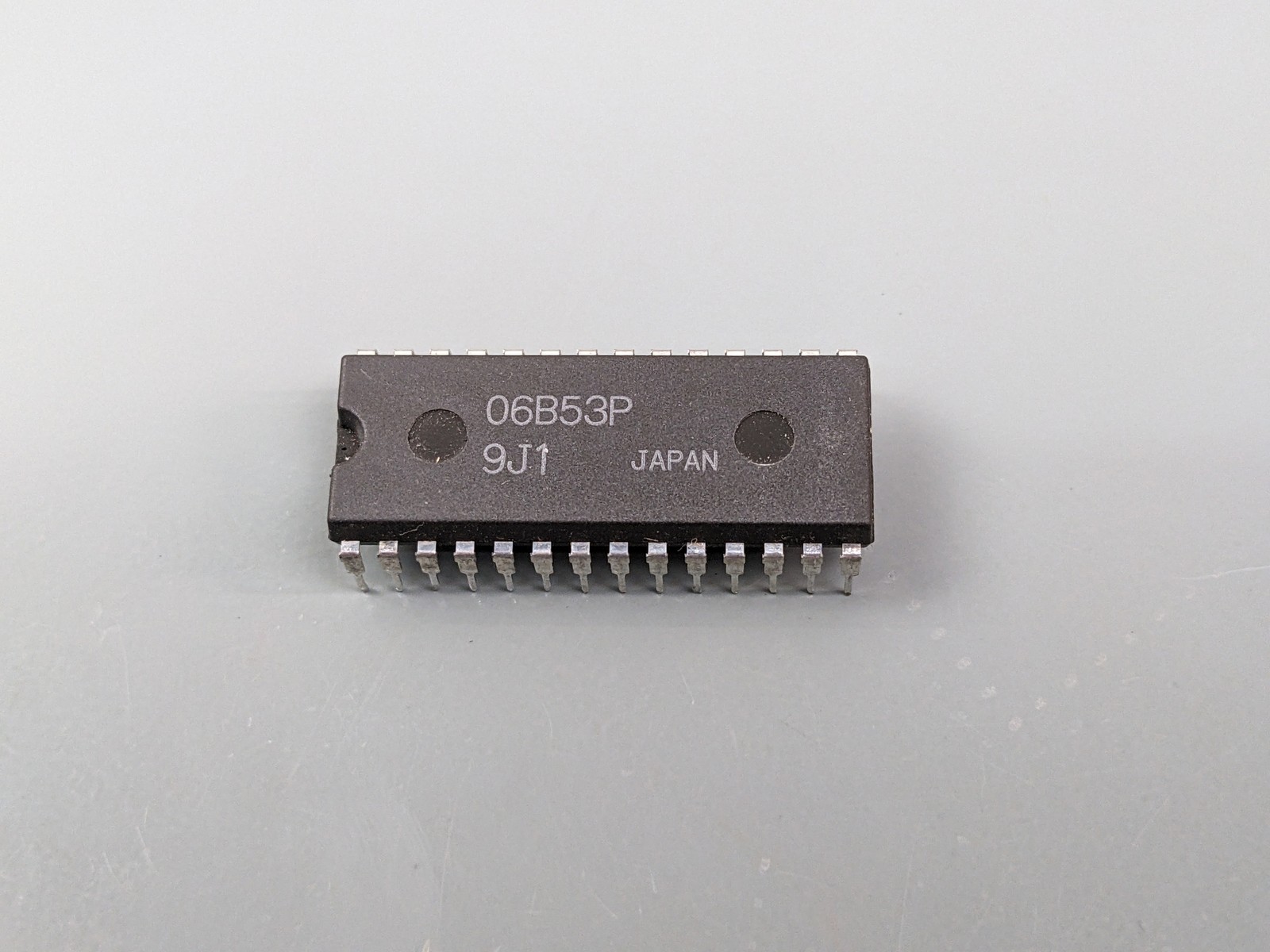 06B53P Custom Video Controller IC, for Lucky Girl Arcade Game, SOLDER PULL