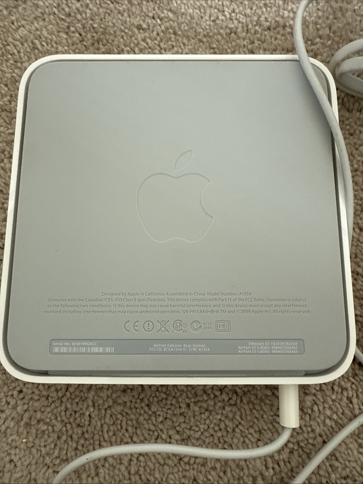 Apple Router (A1354)
