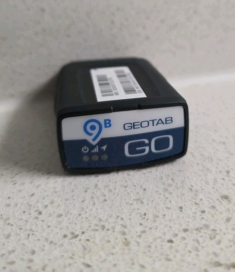 GeoTab Go 9 T-Mobile GPS Vehicle Tracking Device (GO9-LTETMOBLU)