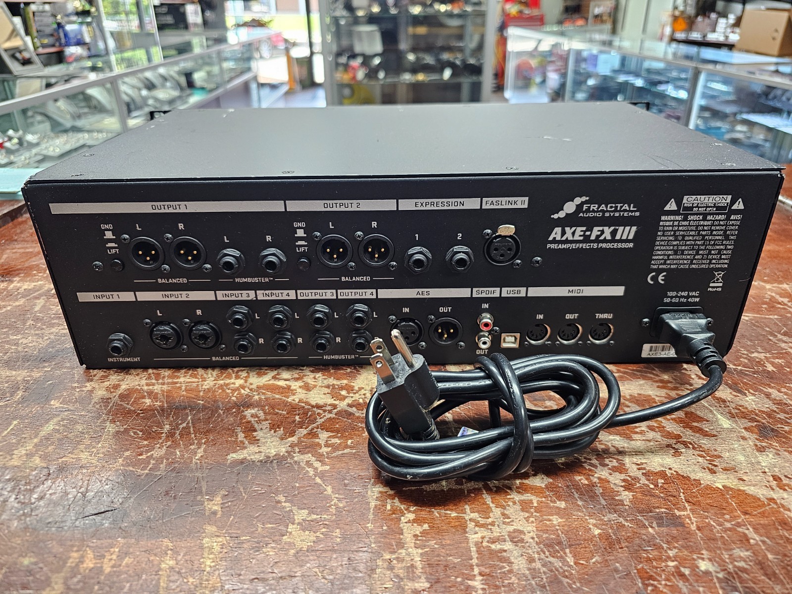 Fractal Axe FX III Preamp/FX Processor 1st Generation W/ Power Cable