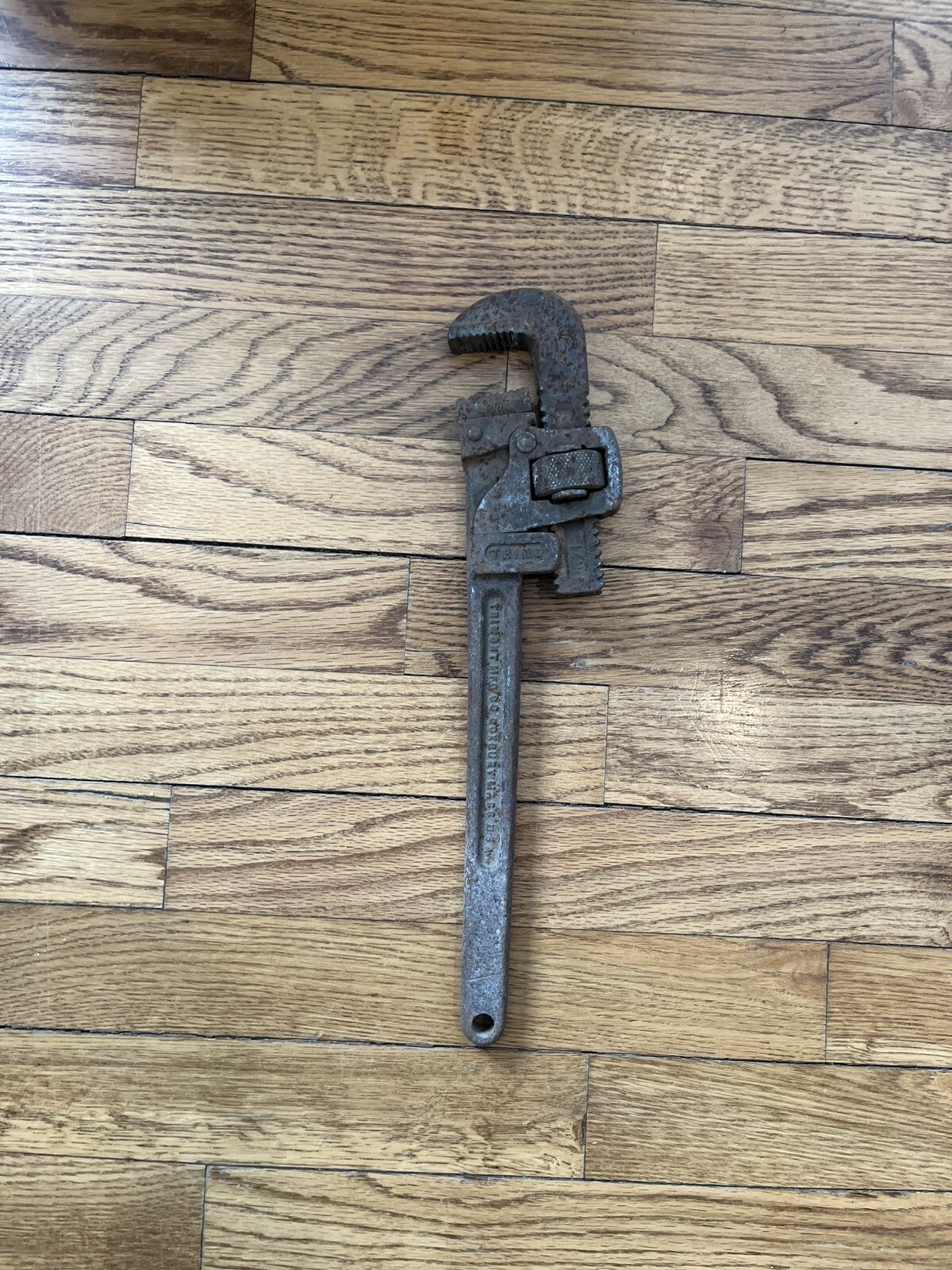 Vintage Heavily Rusted TRIMONT USA 14 Inch Pipe Wrench TRIMO Drop Forged