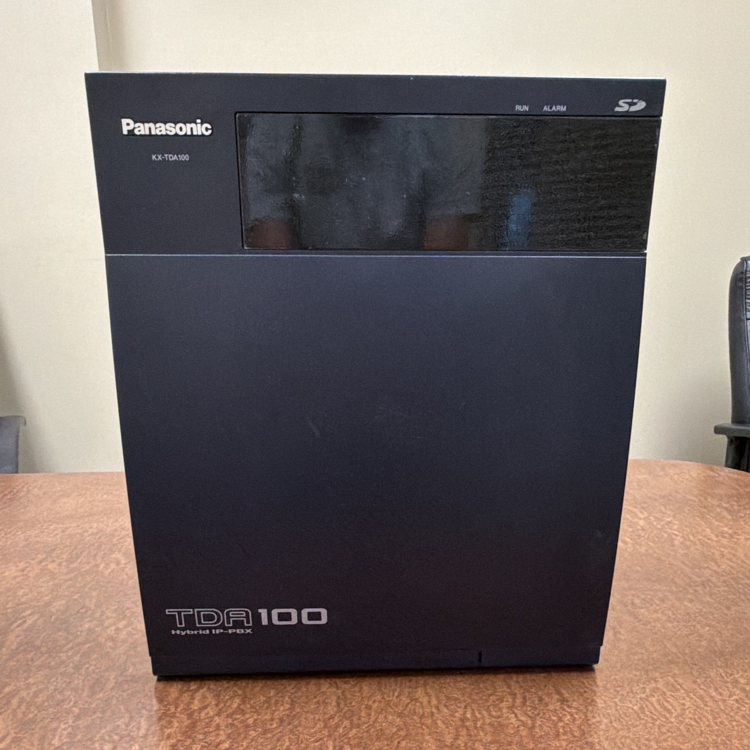 Panasonic KX-TDA100 TDA100 Hybrid VoIP IP-PBX Phone System Wall Mountable