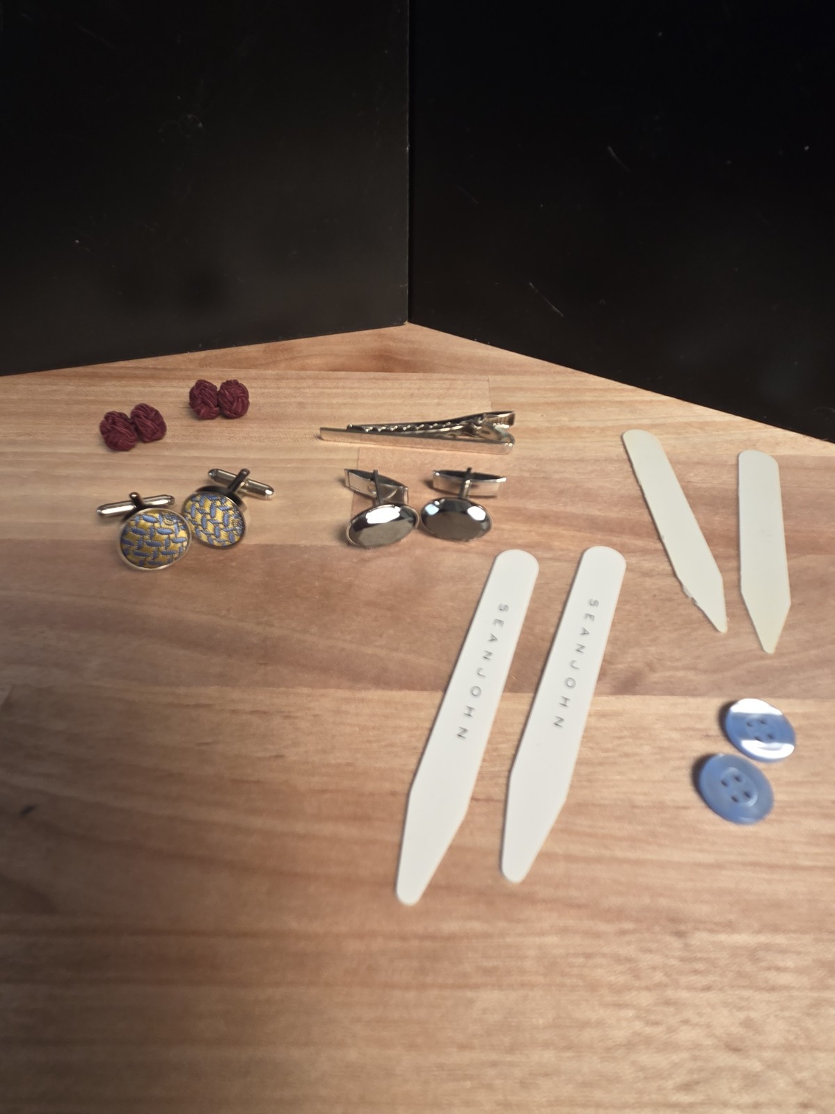 Men's Lot Accessory Set  Cufflinks Tie Clip Etc
