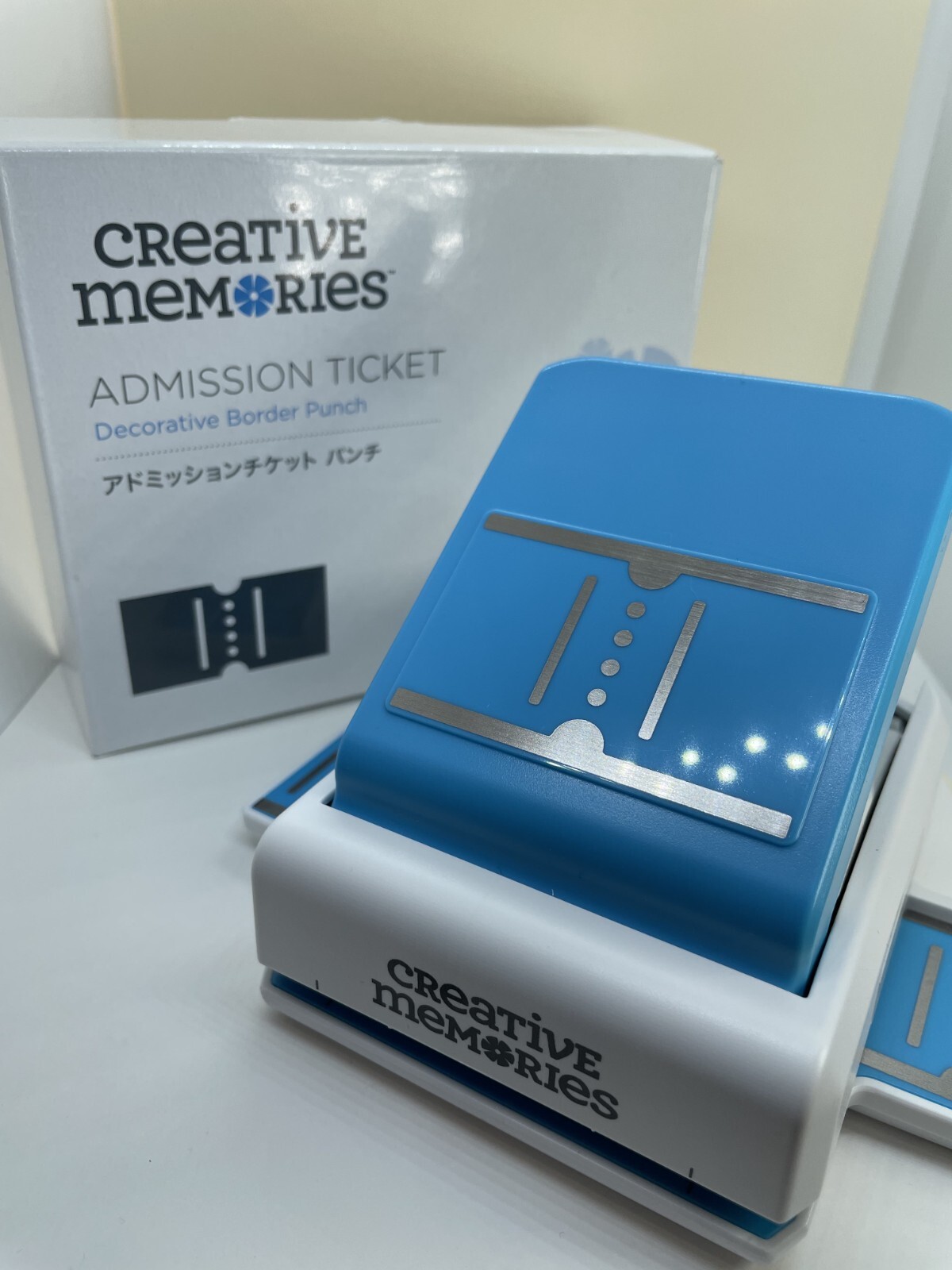 Creative Memories Admission Ticket Decorative Border Punch Brand New