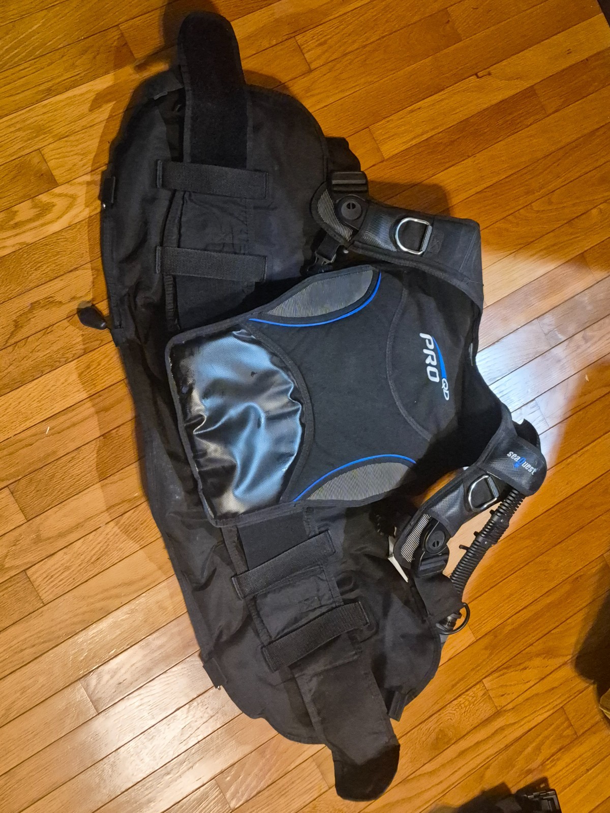 SeaQuest Pro QD BCD - Size ML - Scuba BC