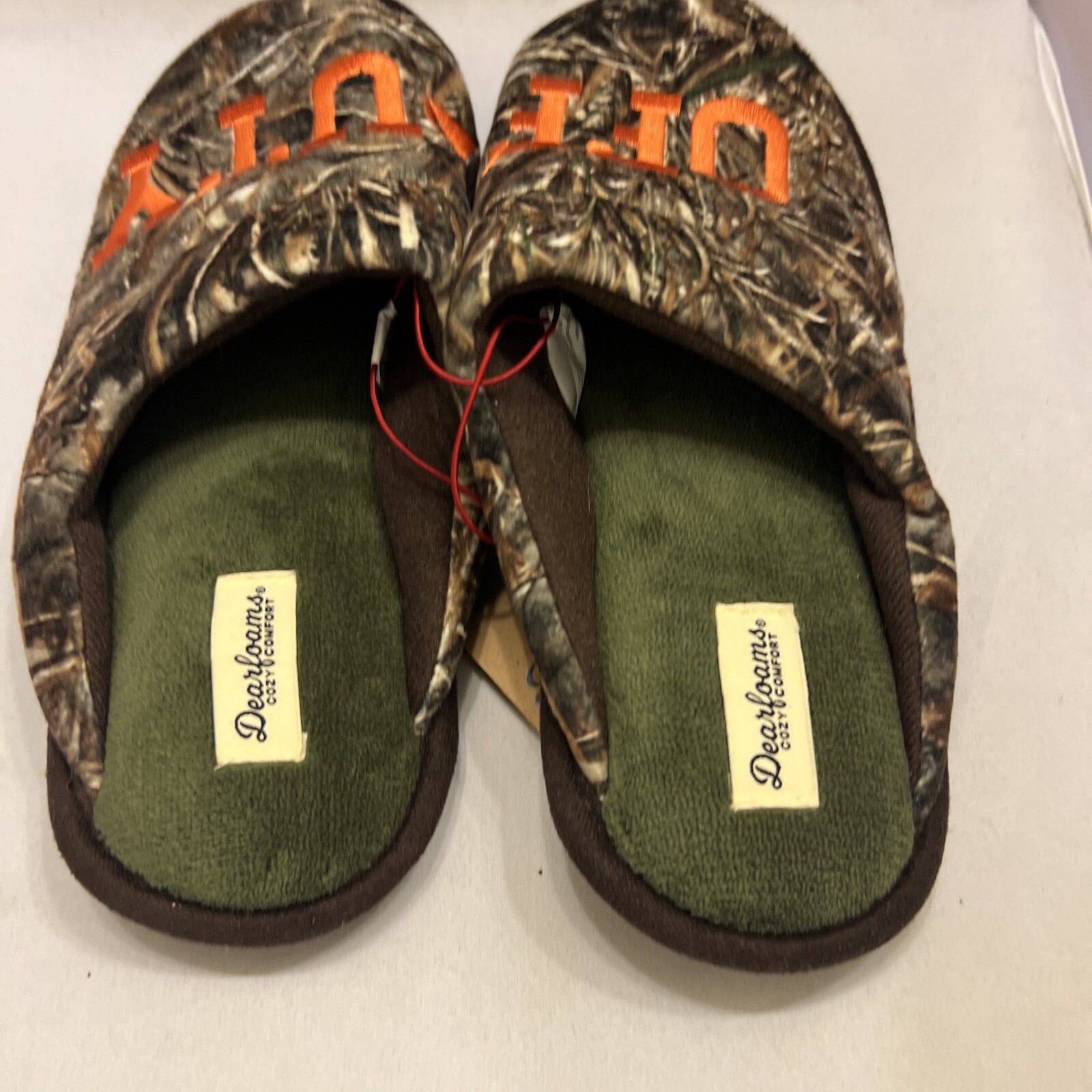 Dearfoam Camo Slippers Men Size 7/8 Memory Foam