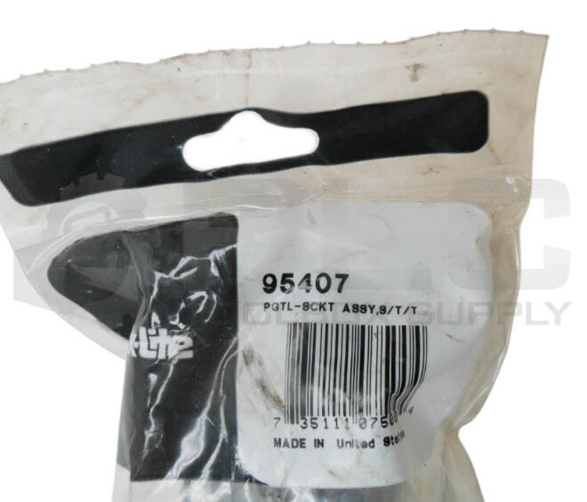 LOT OF 2 SEALED NEW TRUCK LITE 95407 PIGTAIL SOCKET ASSEMBLY W/ BULB