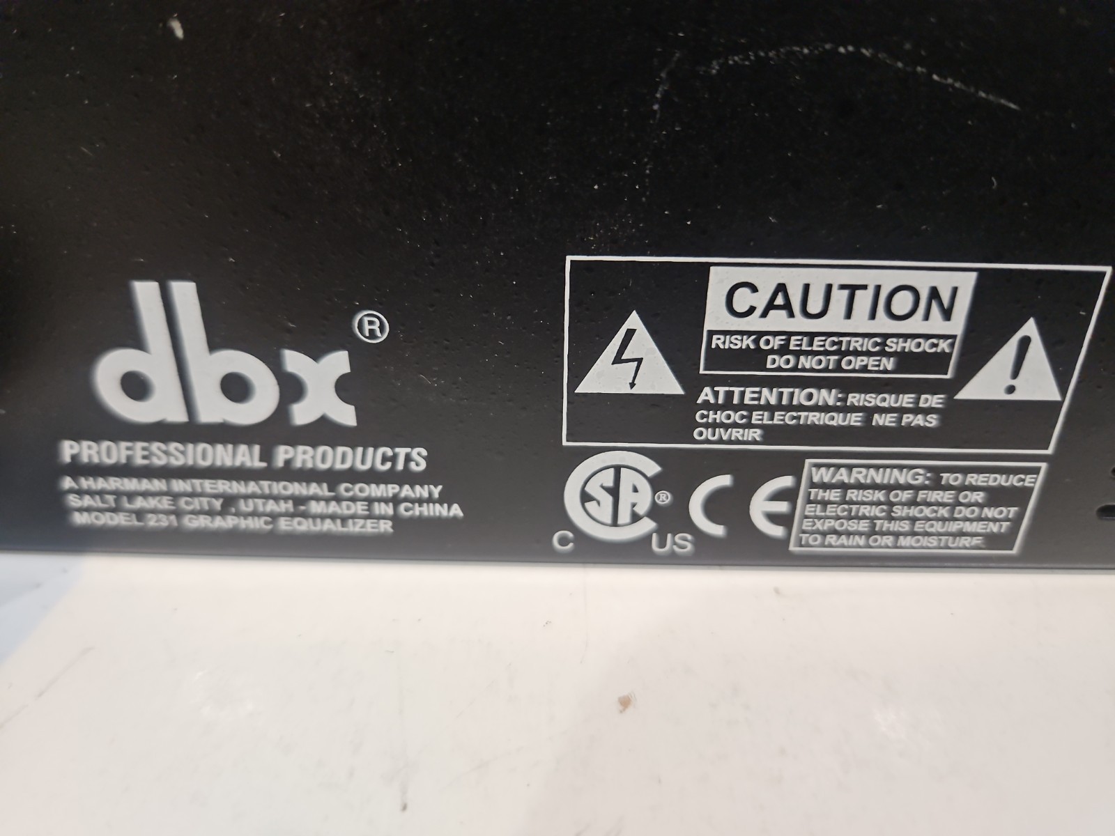 DBX 231 DUAL CHANNEL 31-BAND GRAPHIC EQUALIZER