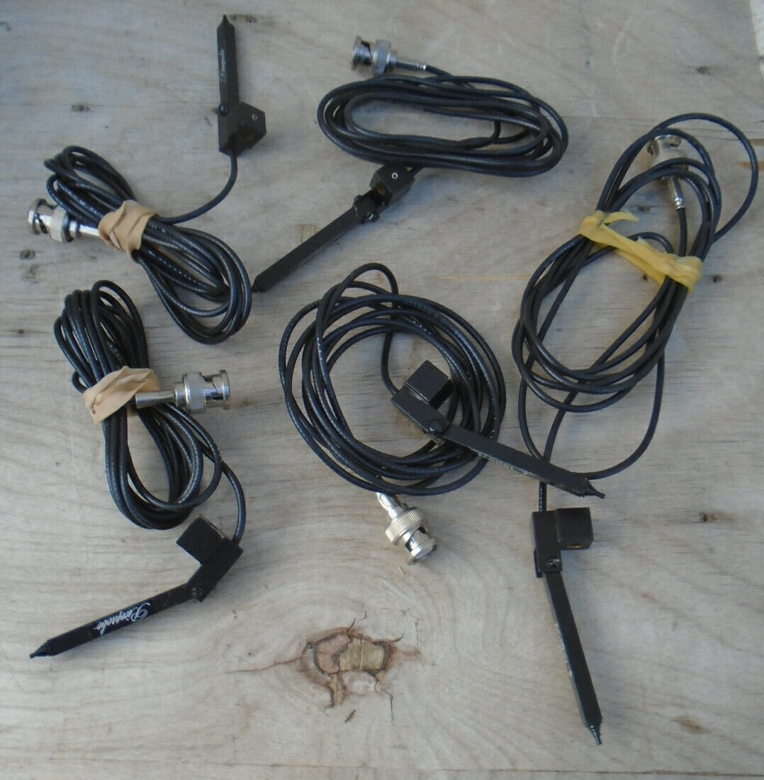 PICOPROBE Model 7, 12 or 18B  w/Gain Amp Probe GGB Circuit Micropositioner