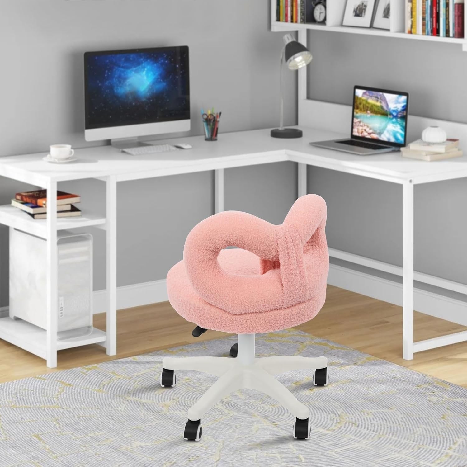 360° Pink Swivel Computer Chair - Height Adjustable with Wheels and Backrest